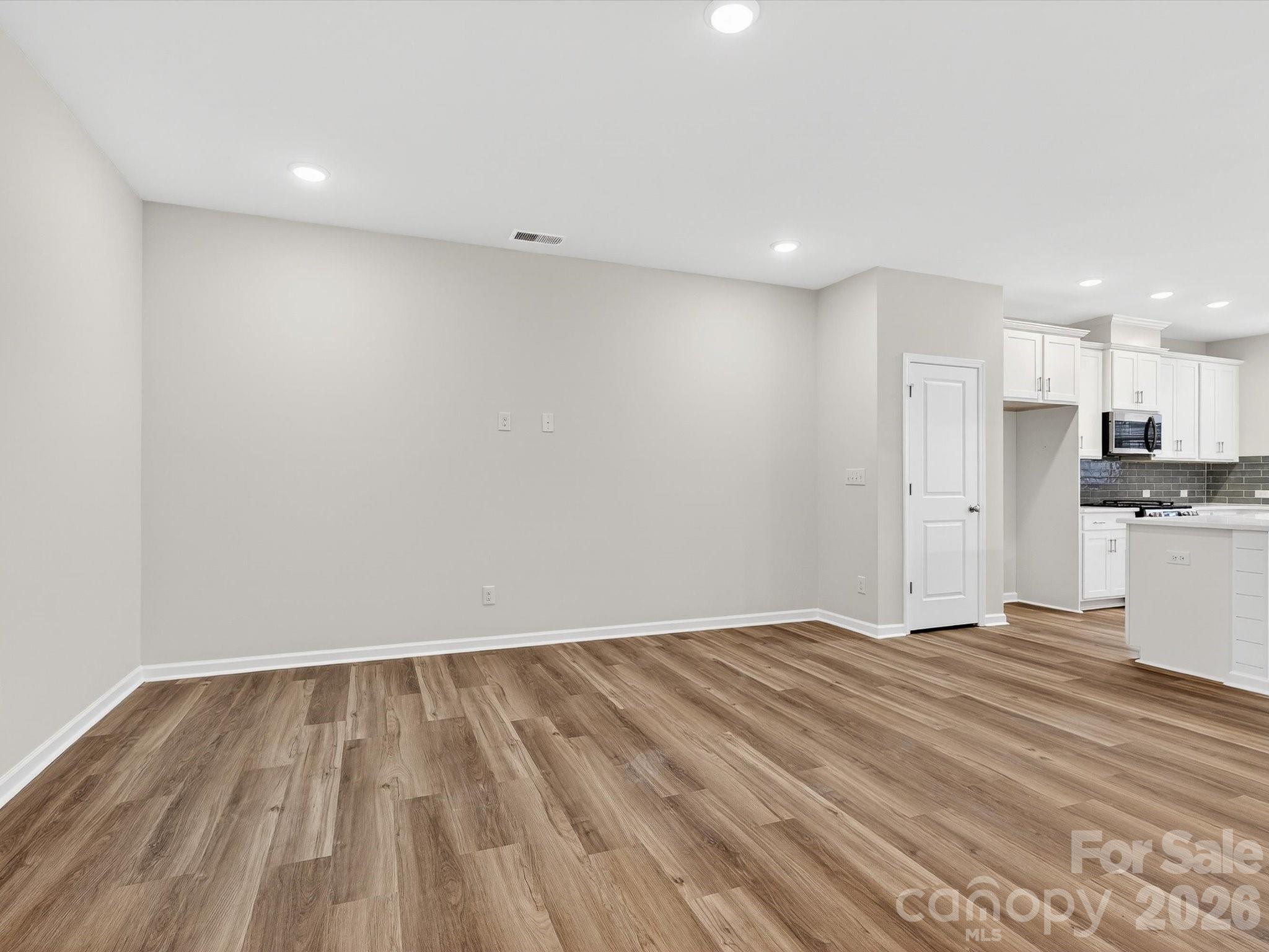 11443 Prosperity Church Road Property Photo 7