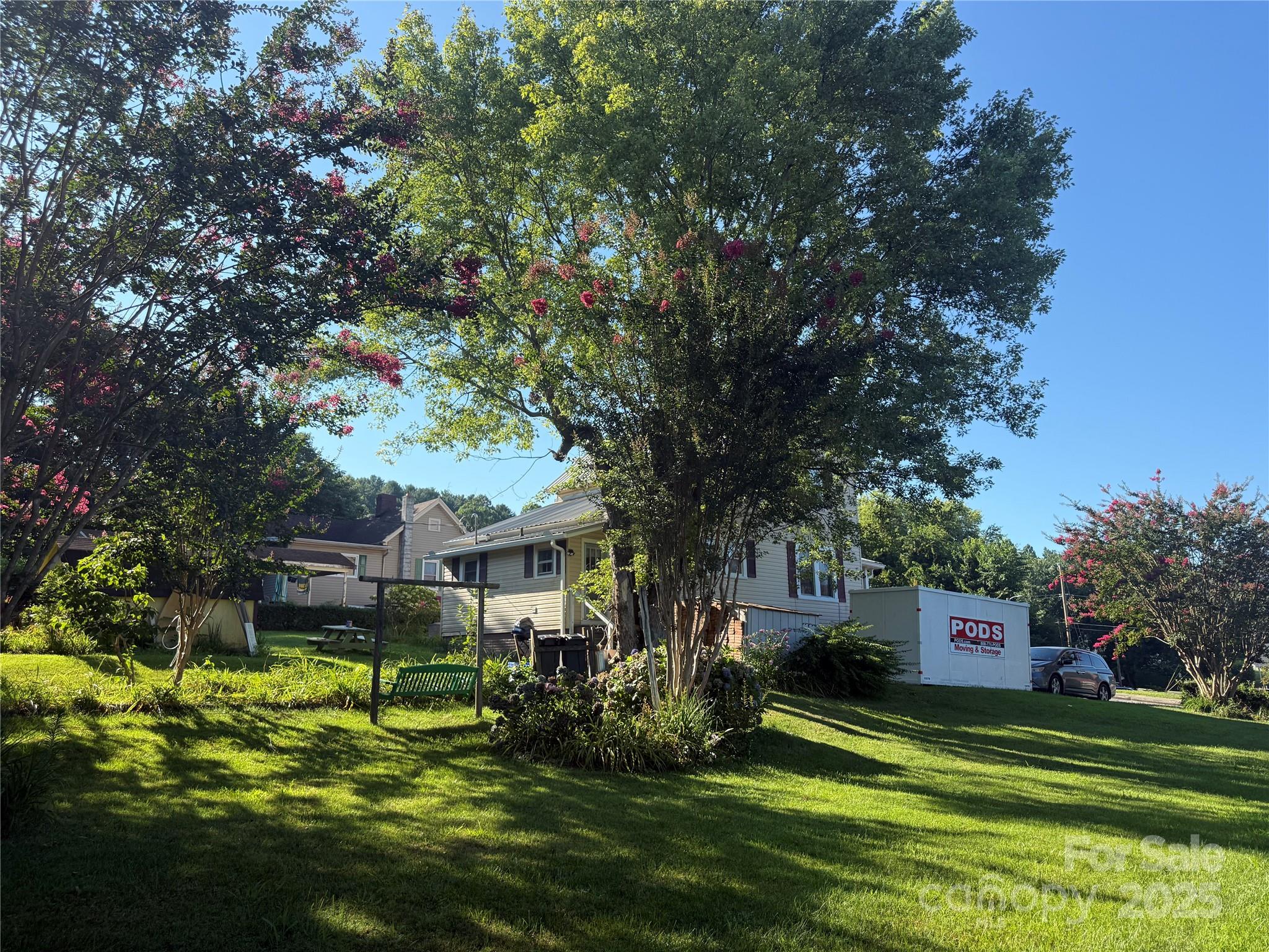 17 3rd Street Property Photo 2
