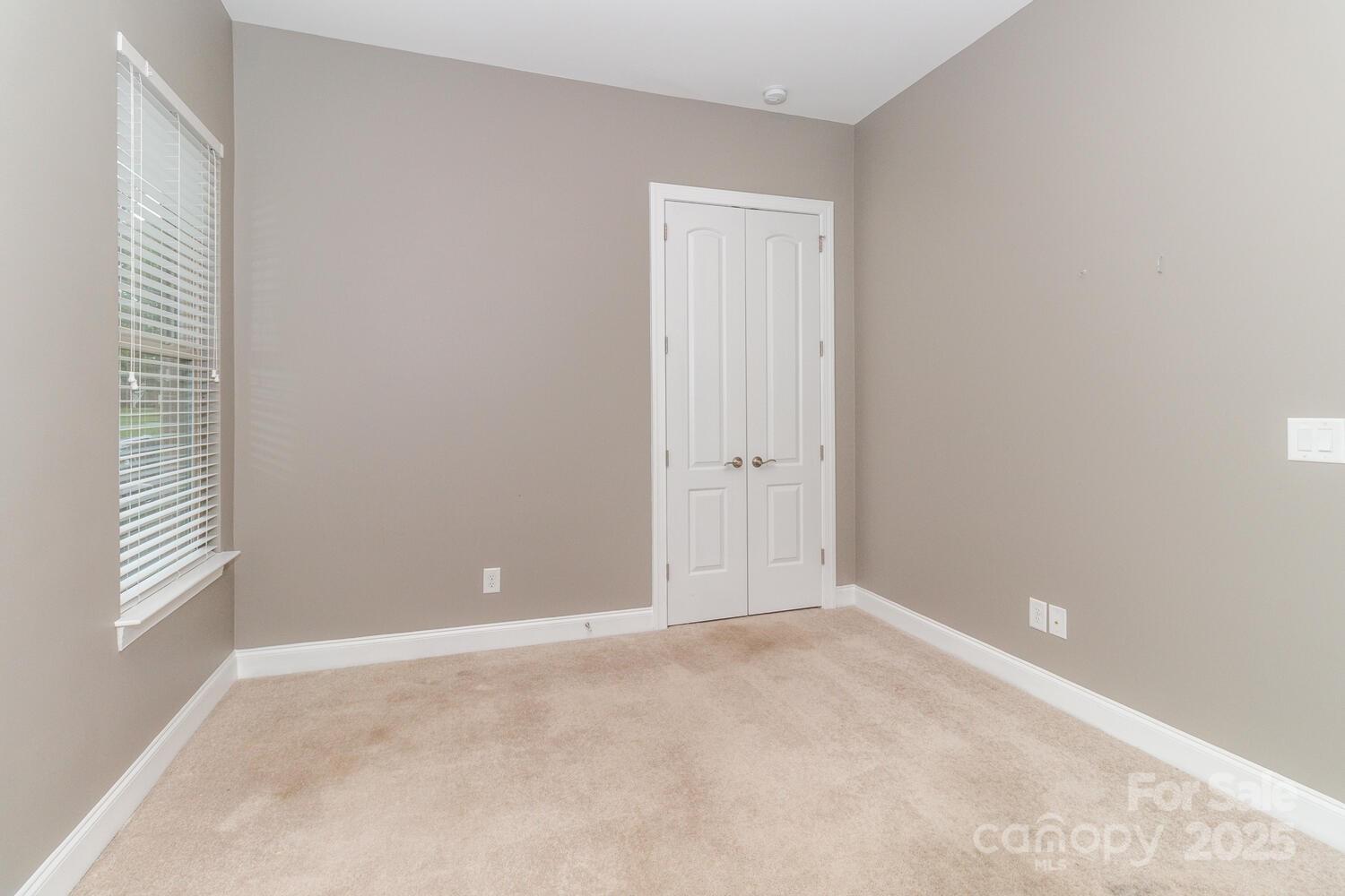 4012 Crismark Drive Property Photo 29