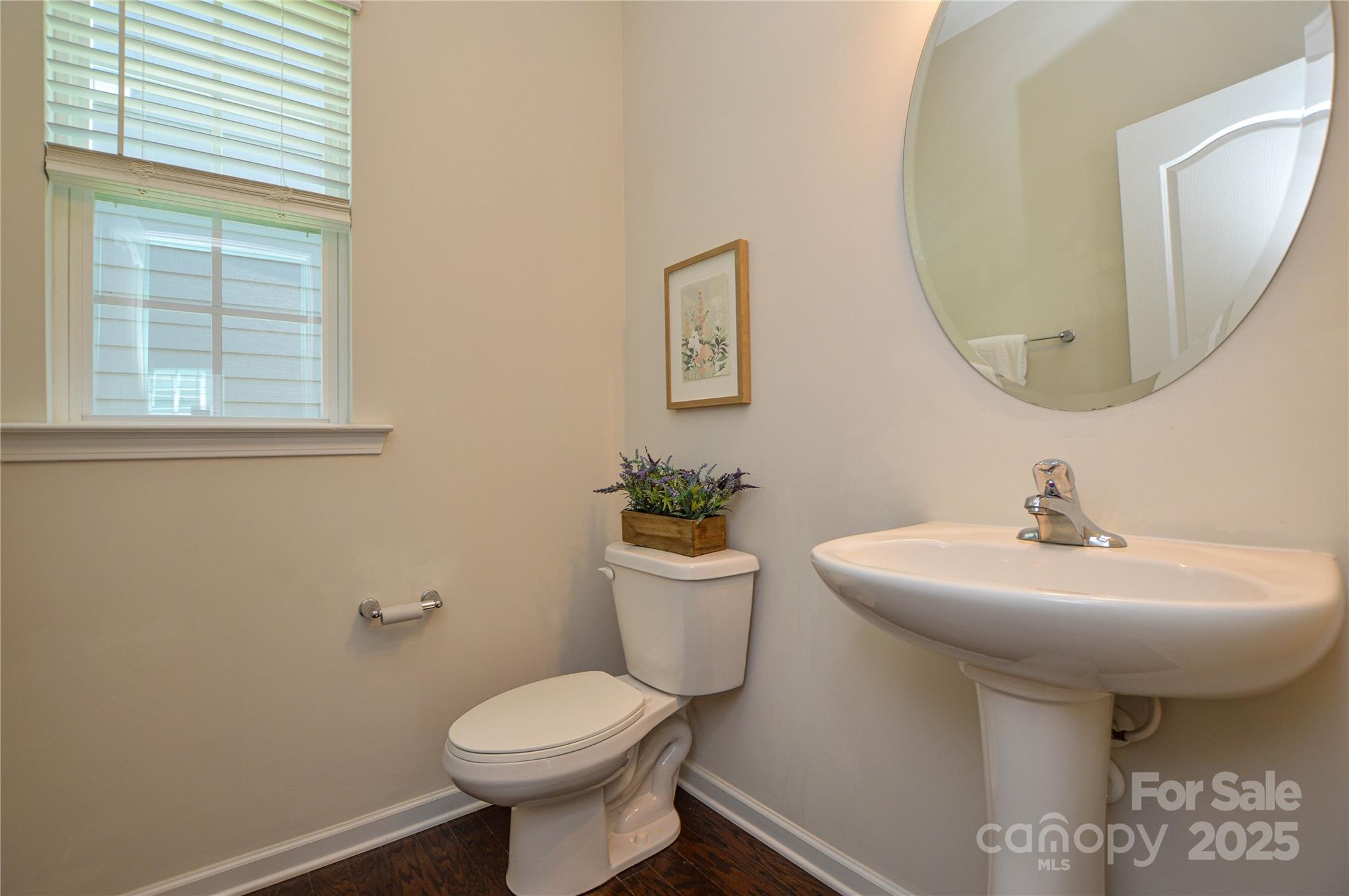 6096 Cloverdale Drive Property Photo 18