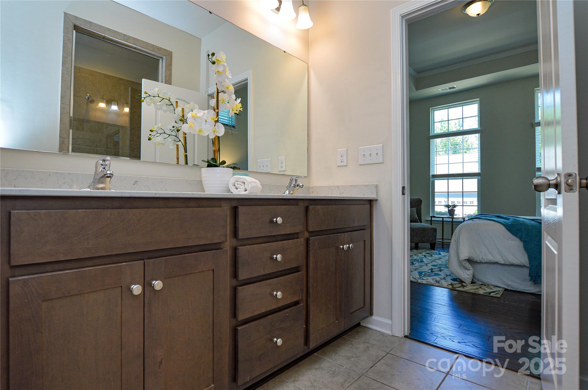 6096 Cloverdale Drive Property Photo 24