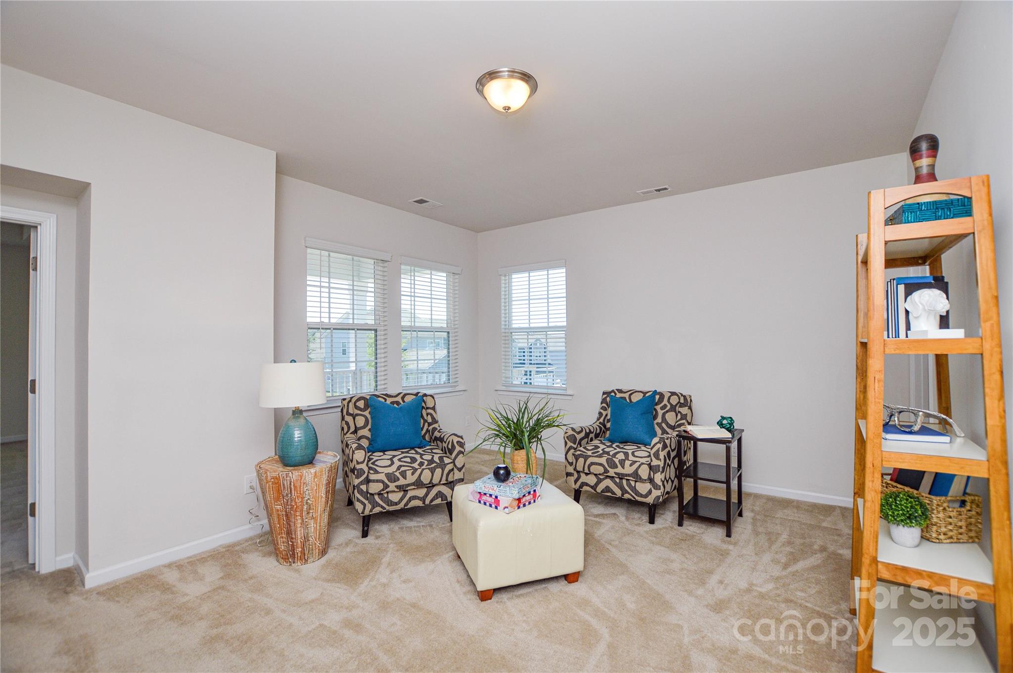 6096 Cloverdale Drive Property Photo 35
