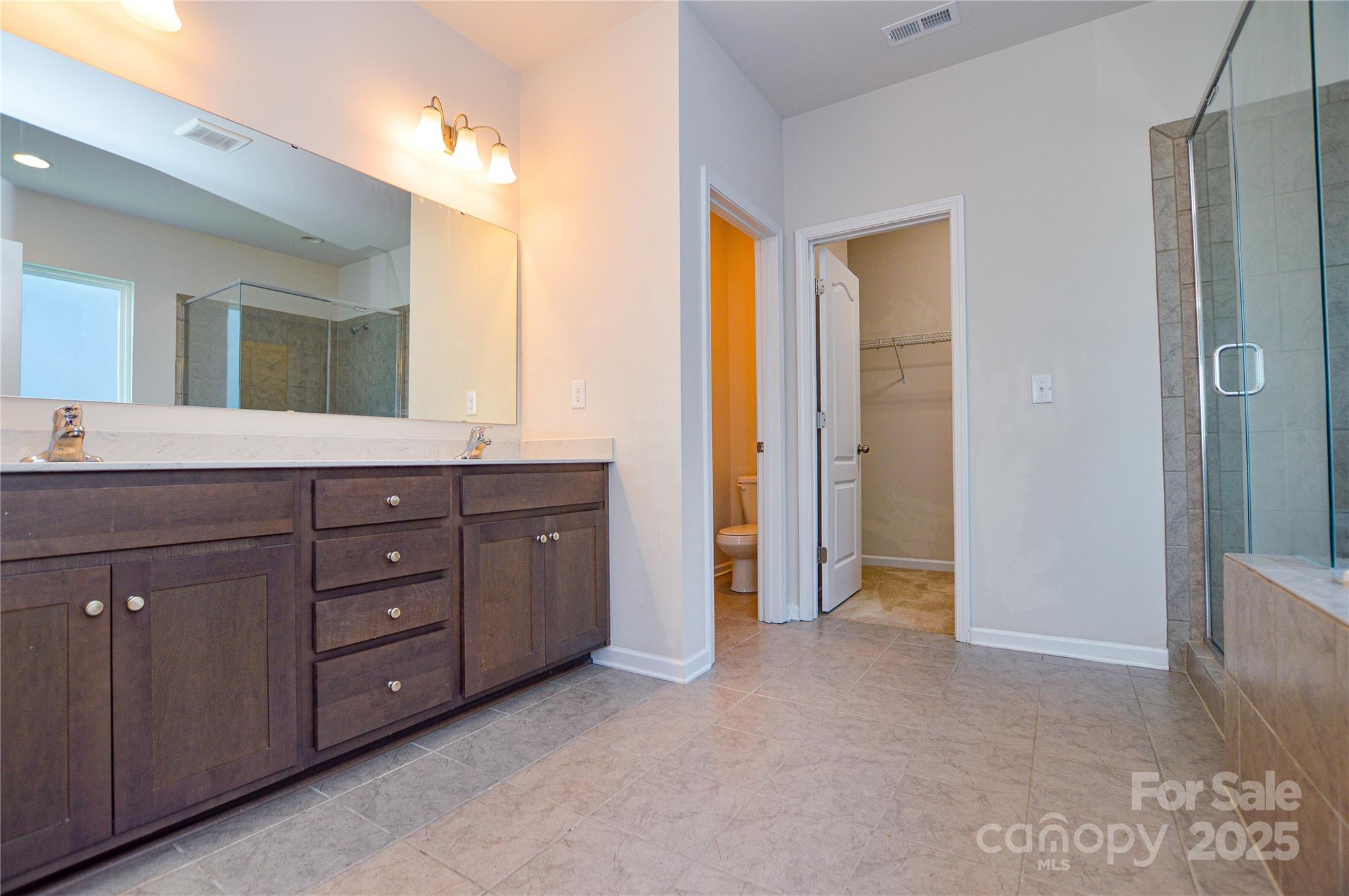 6096 Cloverdale Drive Property Photo 39