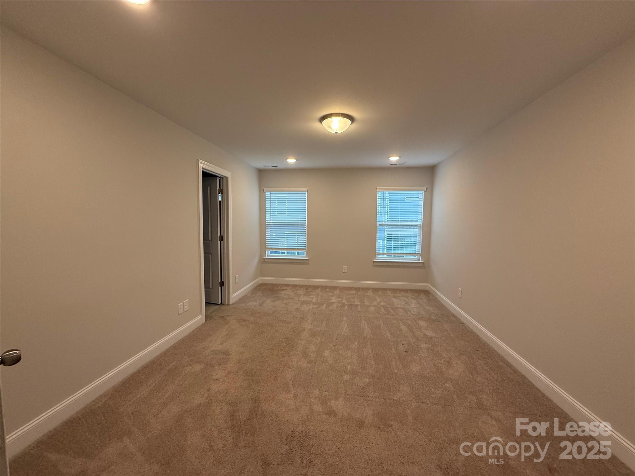 3941 Fadden Street Property Photo 9