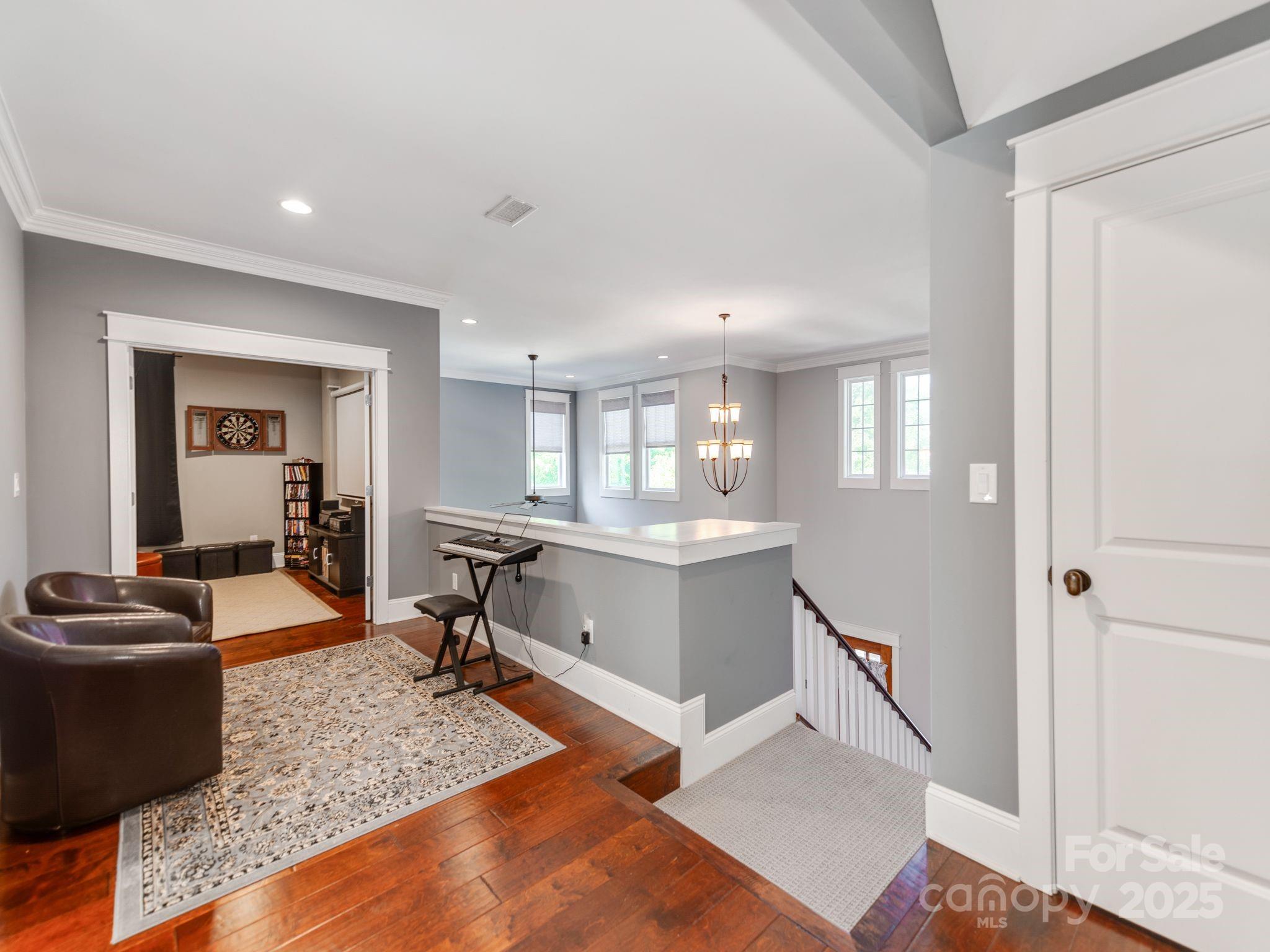 19005 Northport Drive Property Photo 13