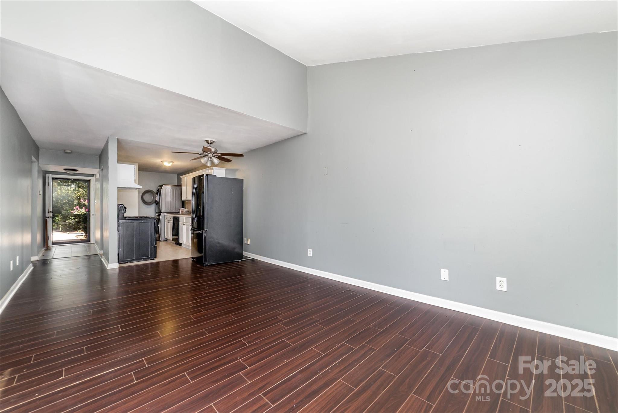 1635 Merry Oaks Road C Property Photo 5