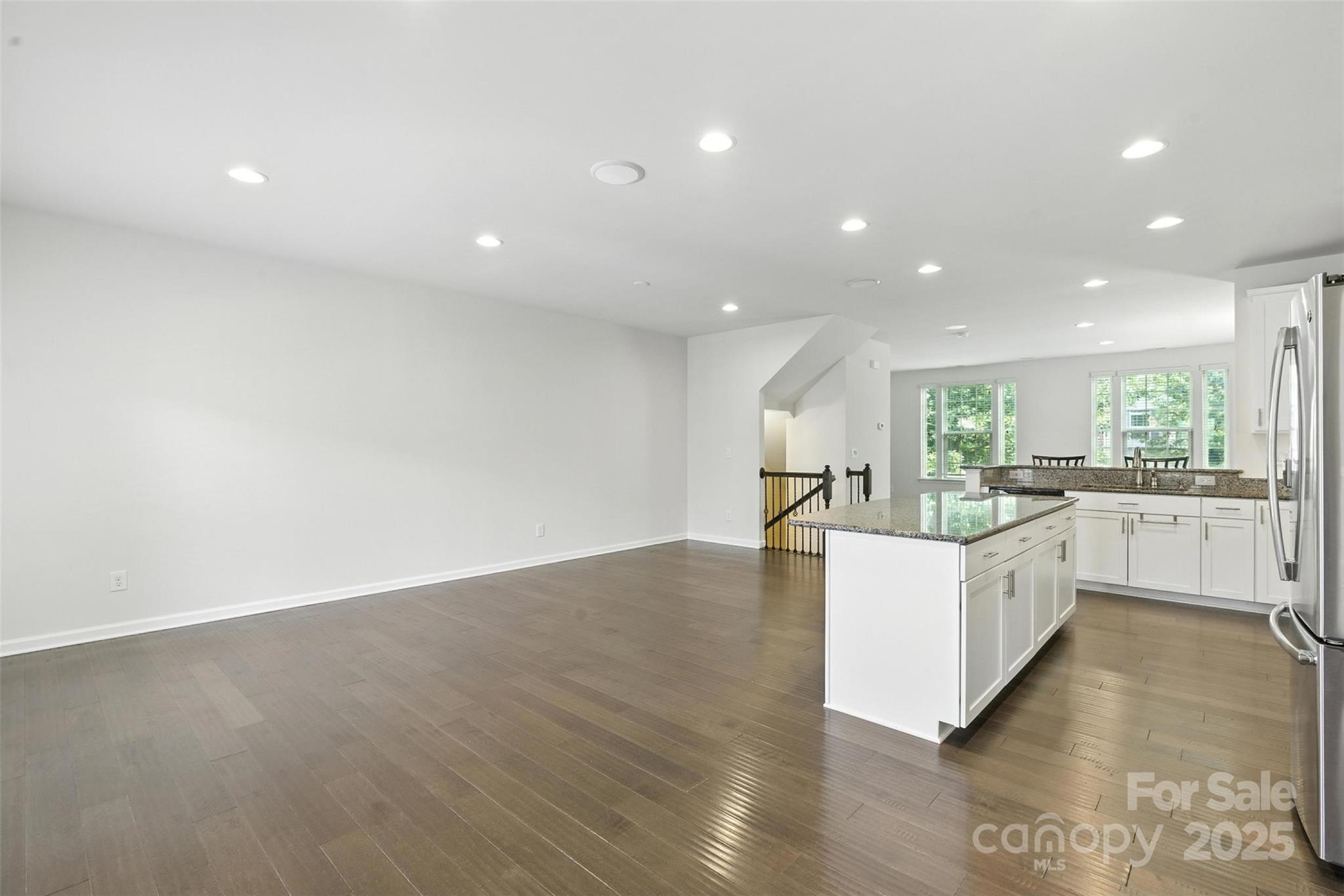 4057 Zilker Park Drive Property Photo 10