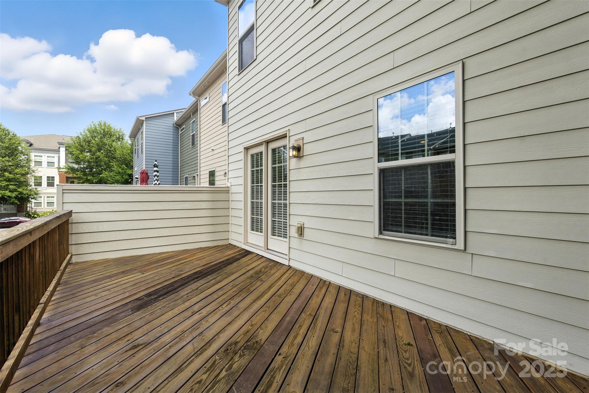4057 Zilker Park Drive Property Photo 14