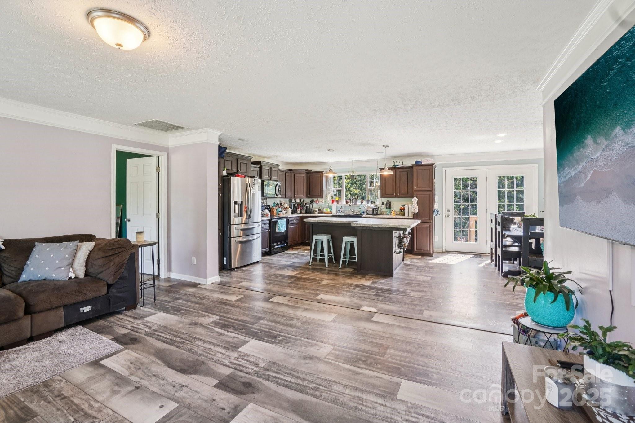 213 Big Oak Road Property Photo 7
