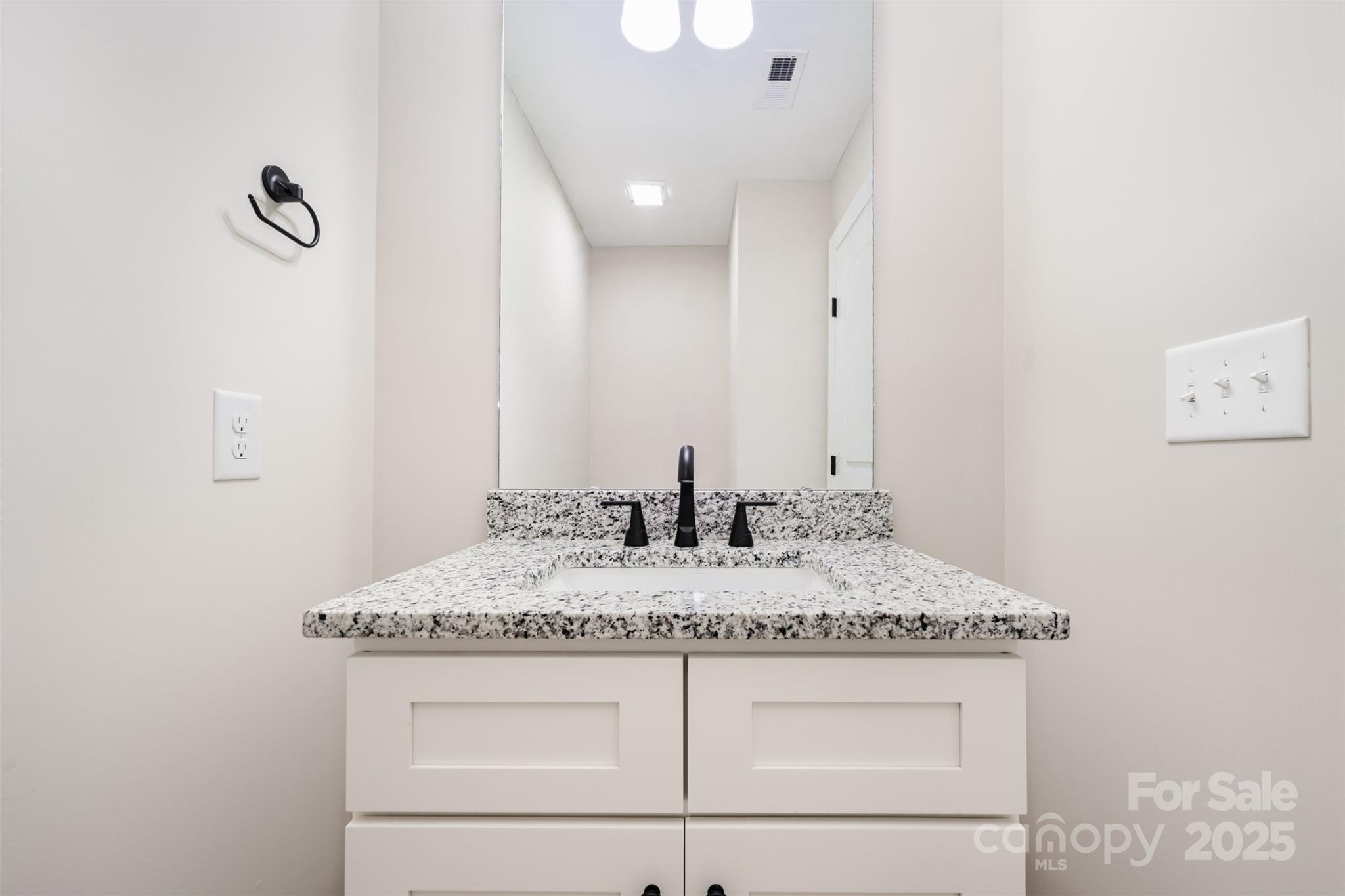 562 Westover Avenue Property Photo 12