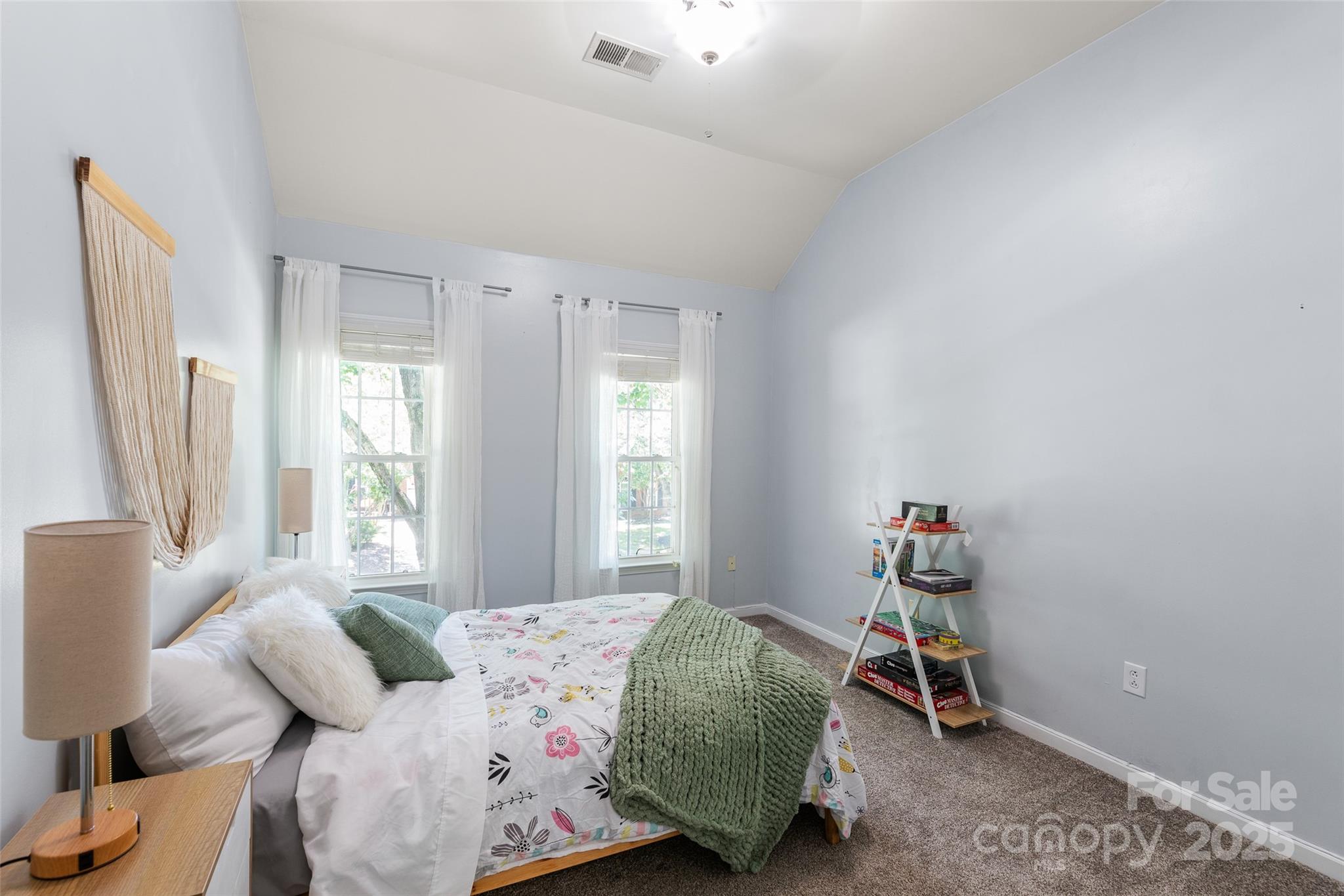 8906 Glade Court Property Photo 30