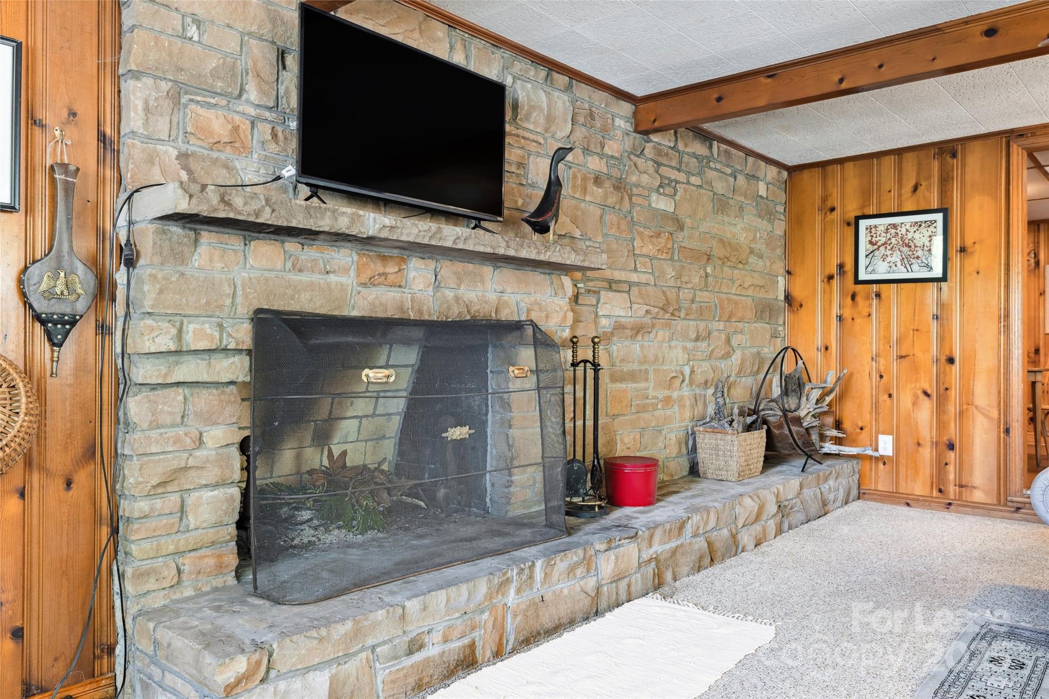 4116 Tuffy Lane Property Photo 6