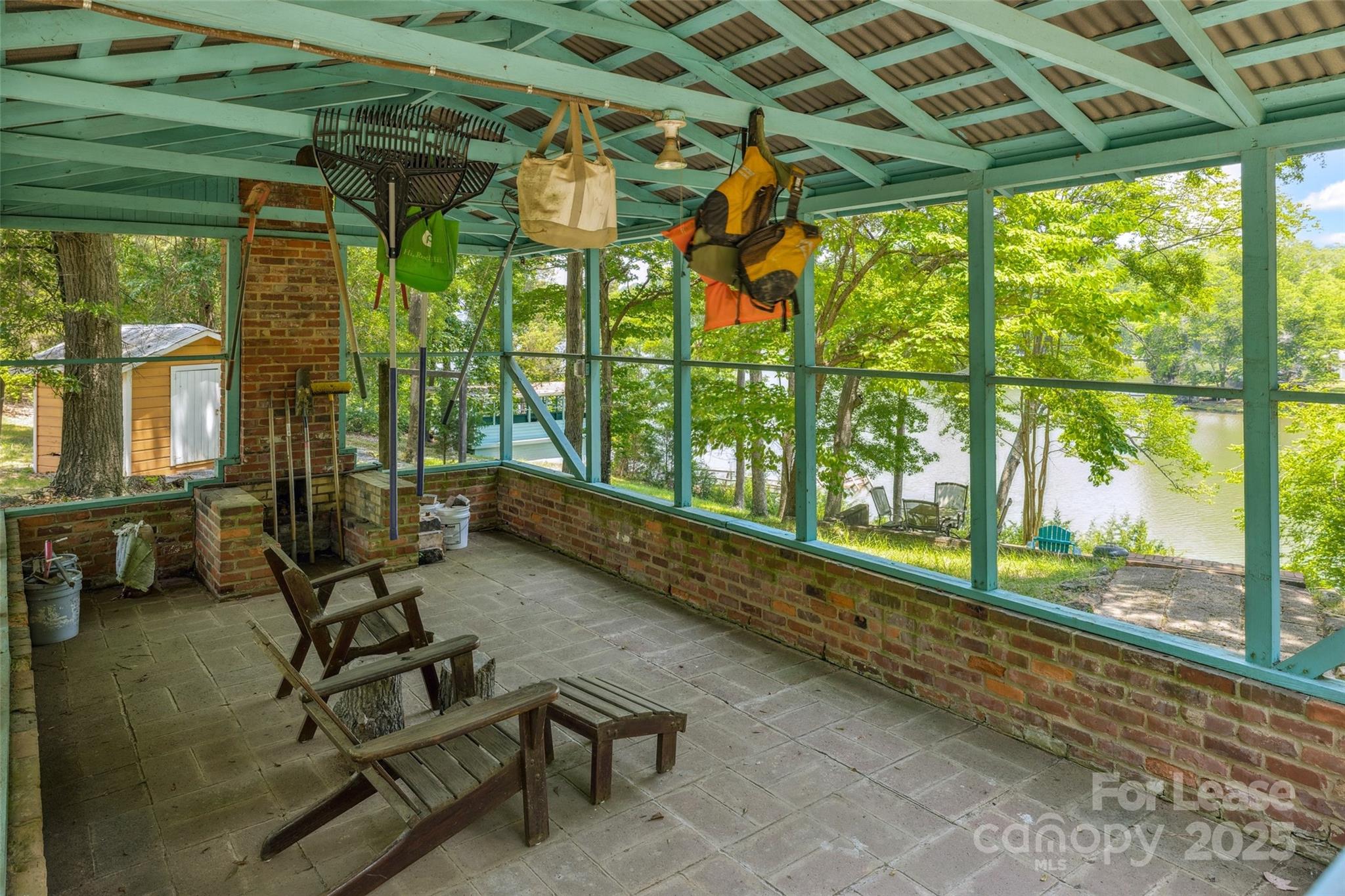 4116 Tuffy Lane Property Photo 20