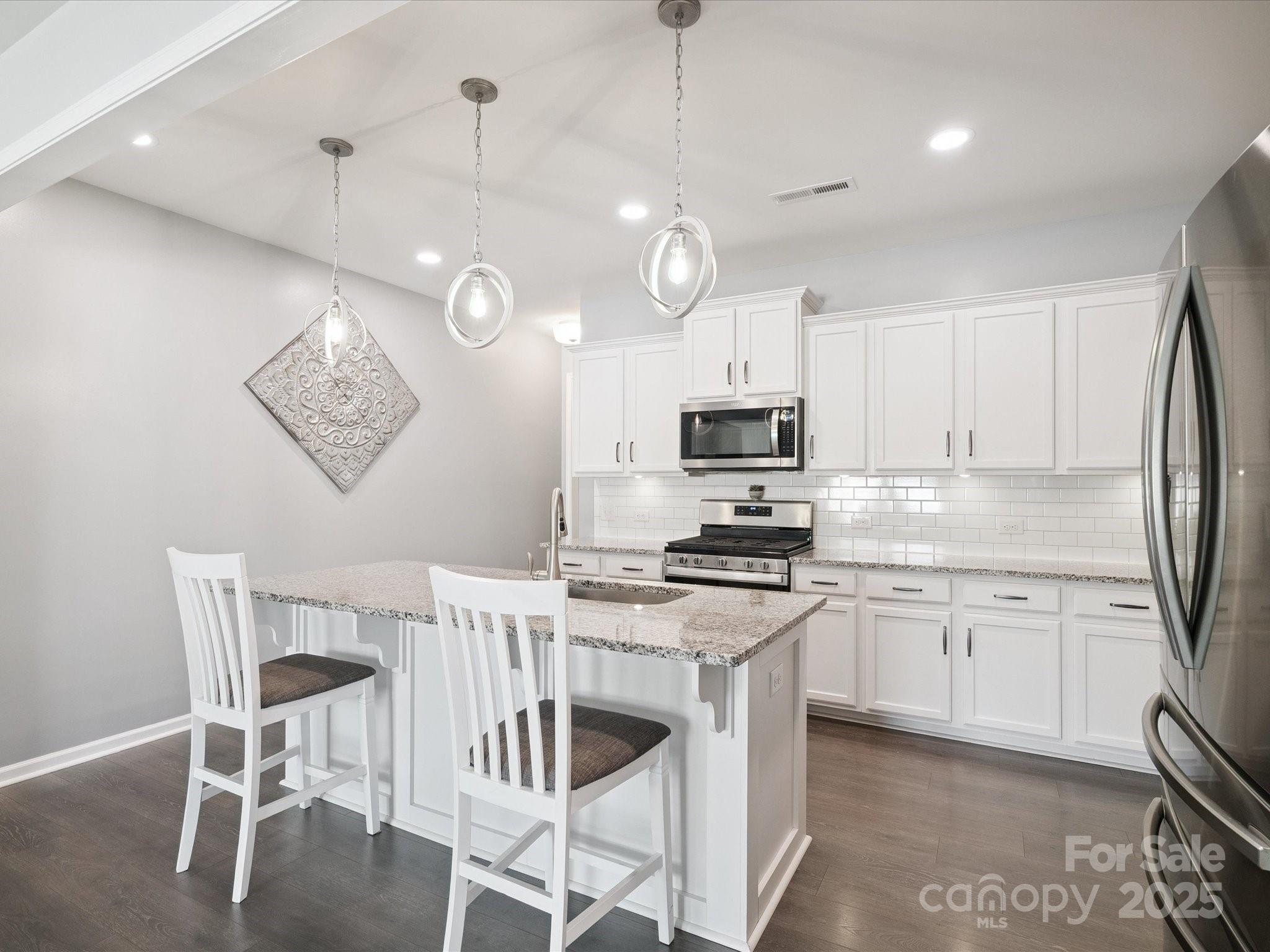 7546 Hartsfield Drive Property Photo 11