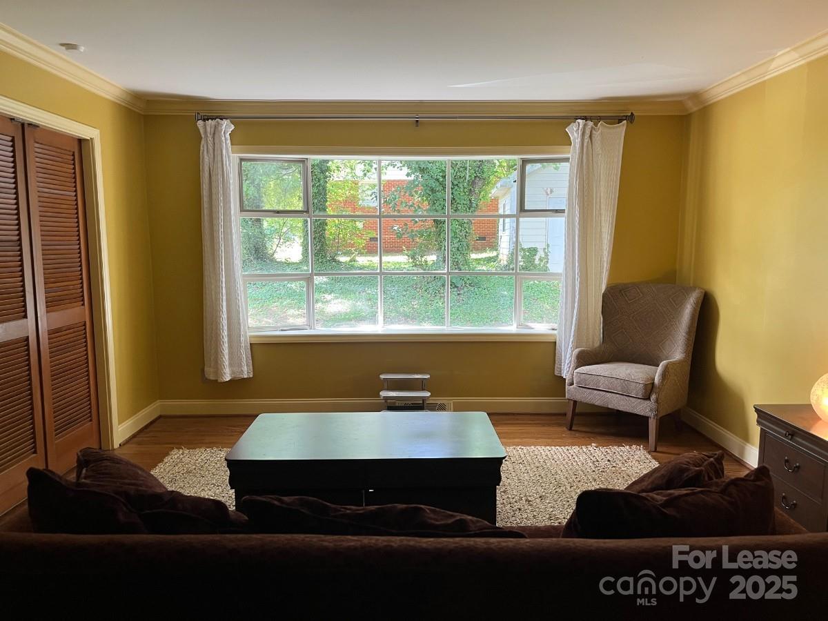6734 Knollgate Drive Property Photo 3