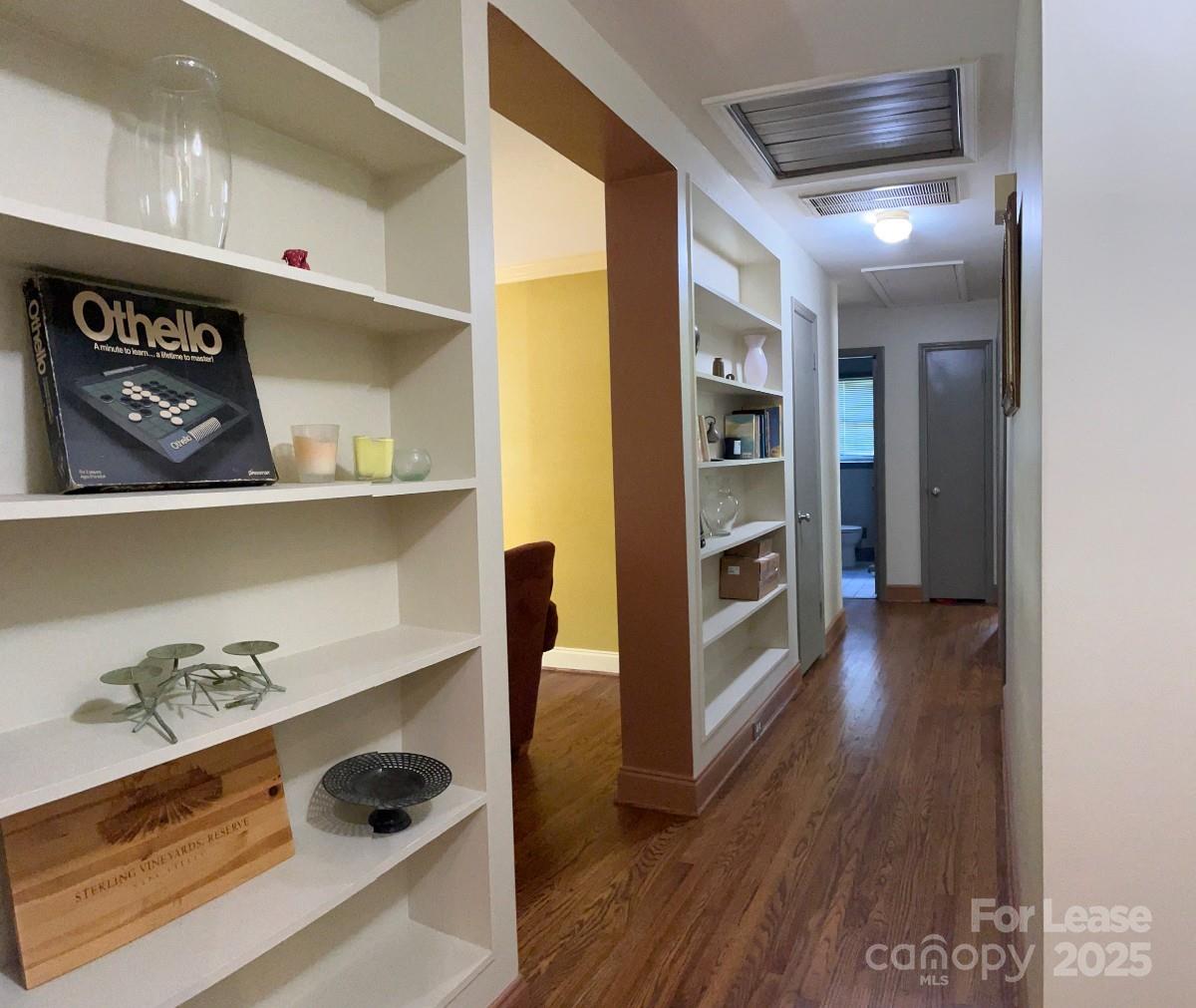 6734 Knollgate Drive Property Photo 7