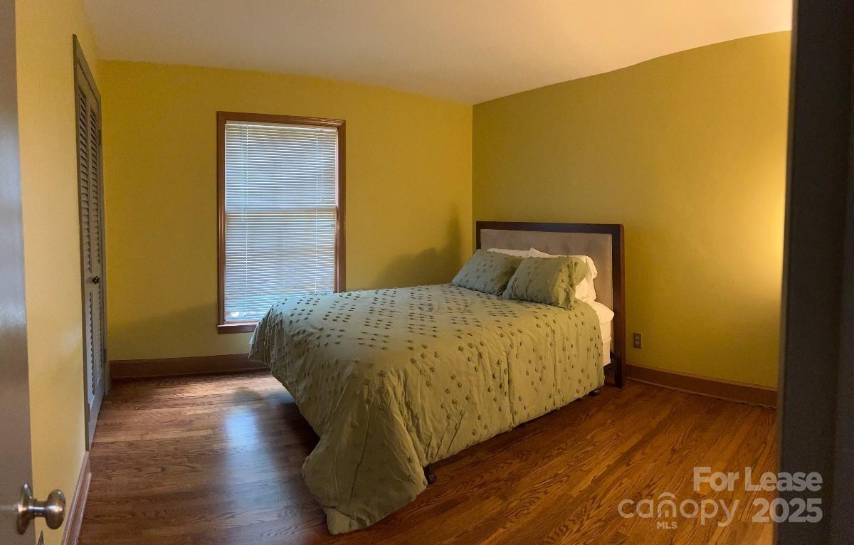 6734 Knollgate Drive Property Photo 8