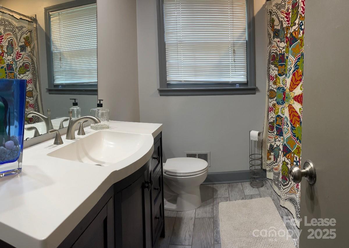 6734 Knollgate Drive Property Photo 11