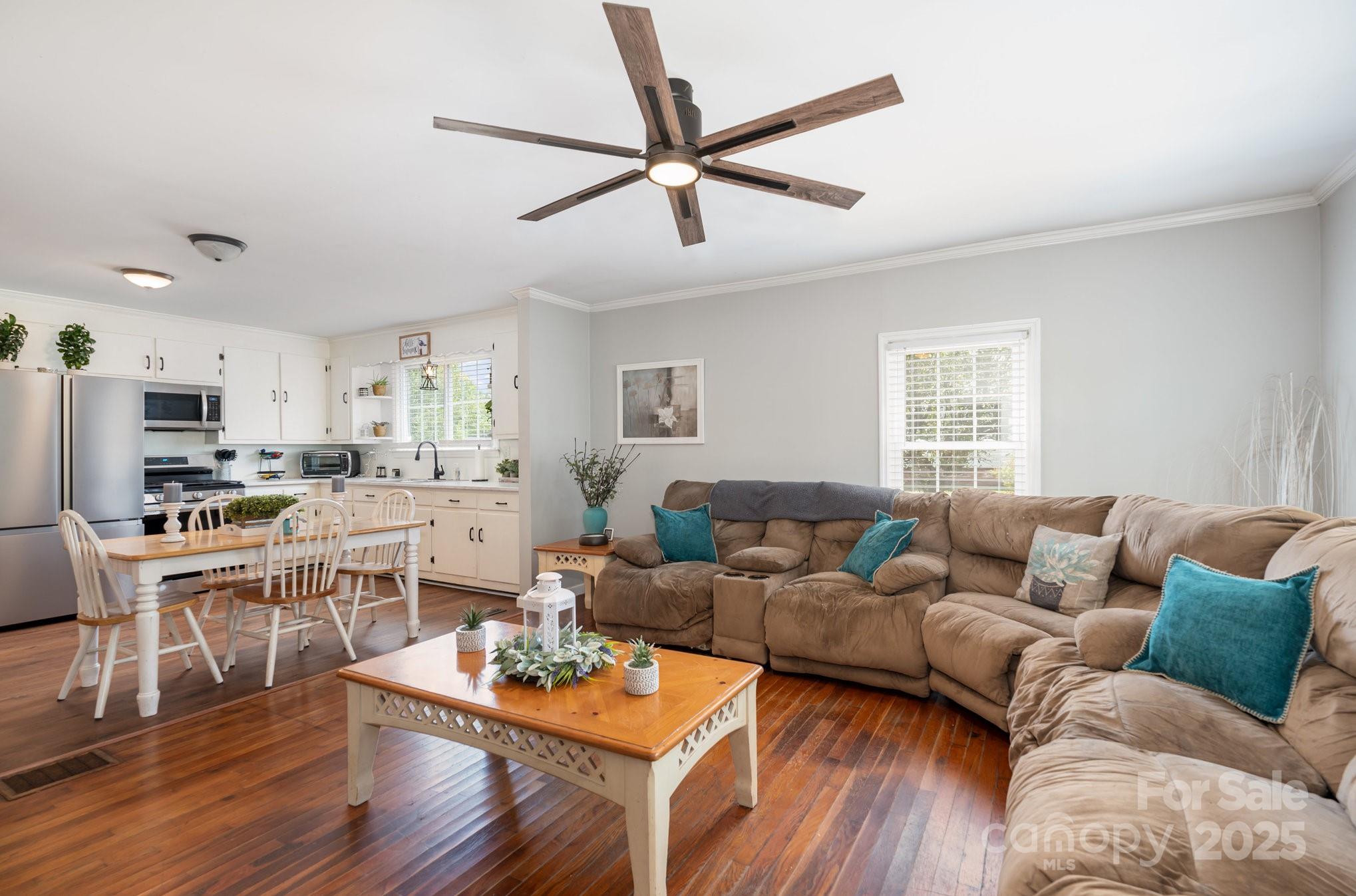 120 Abernathy Street Property Photo 13