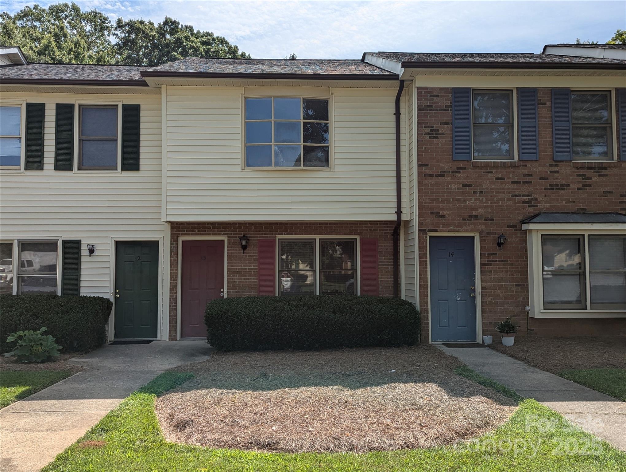 1111 Keswick Place 13 Property Photo 1