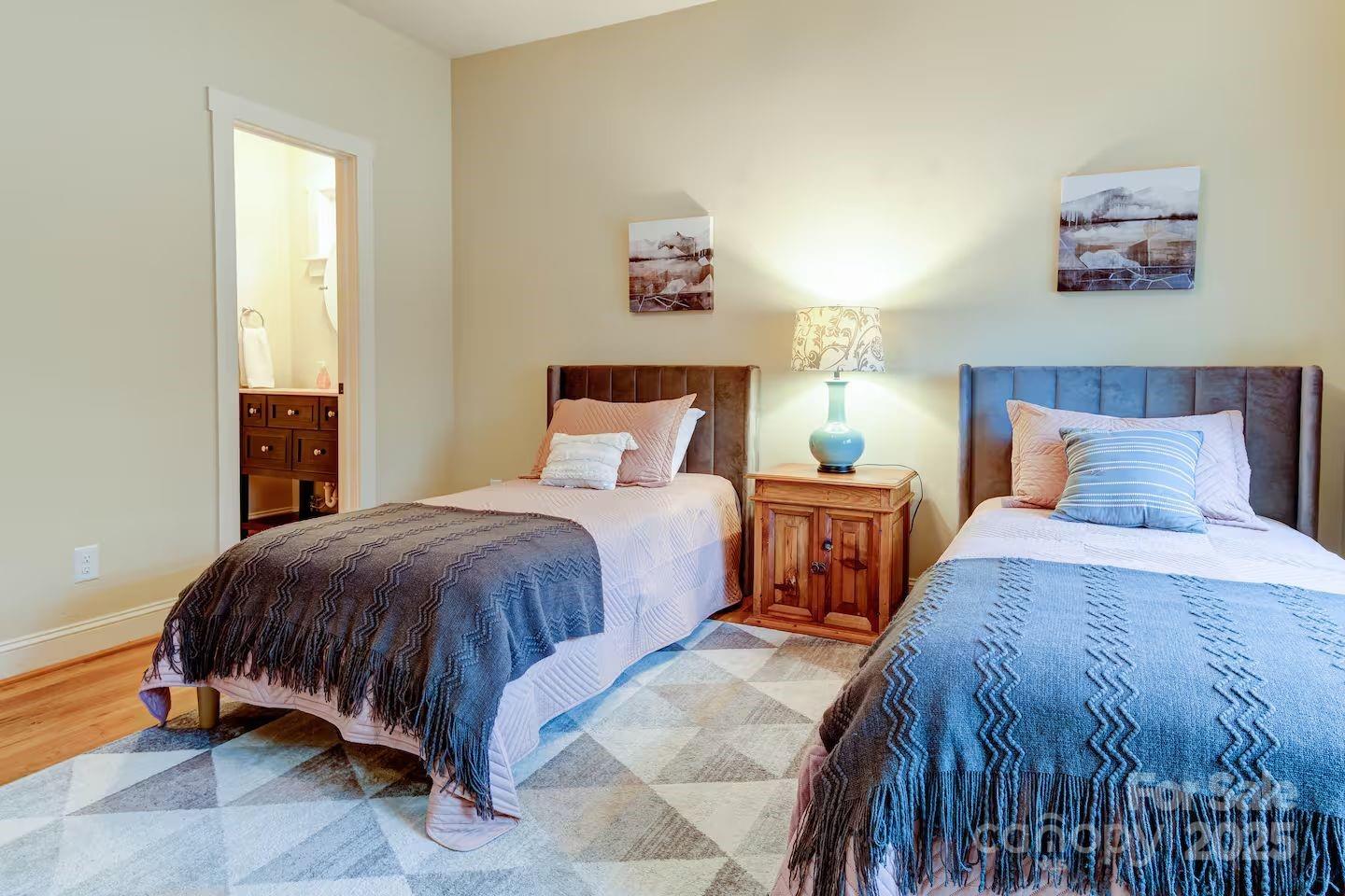 376 Grandview Drive Property Photo 25