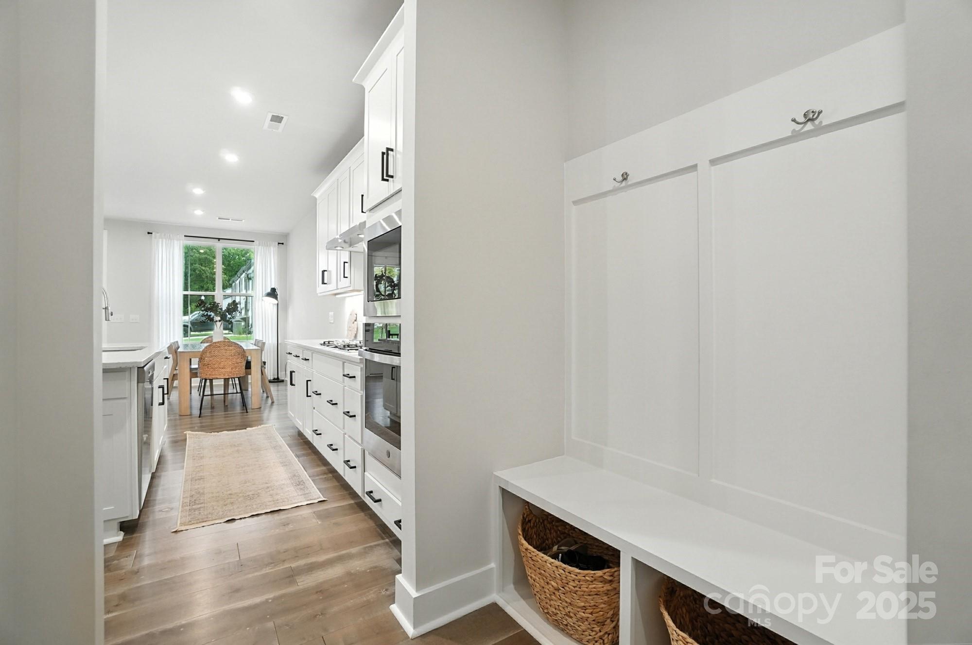 304 Ardmore Drive Property Photo 13