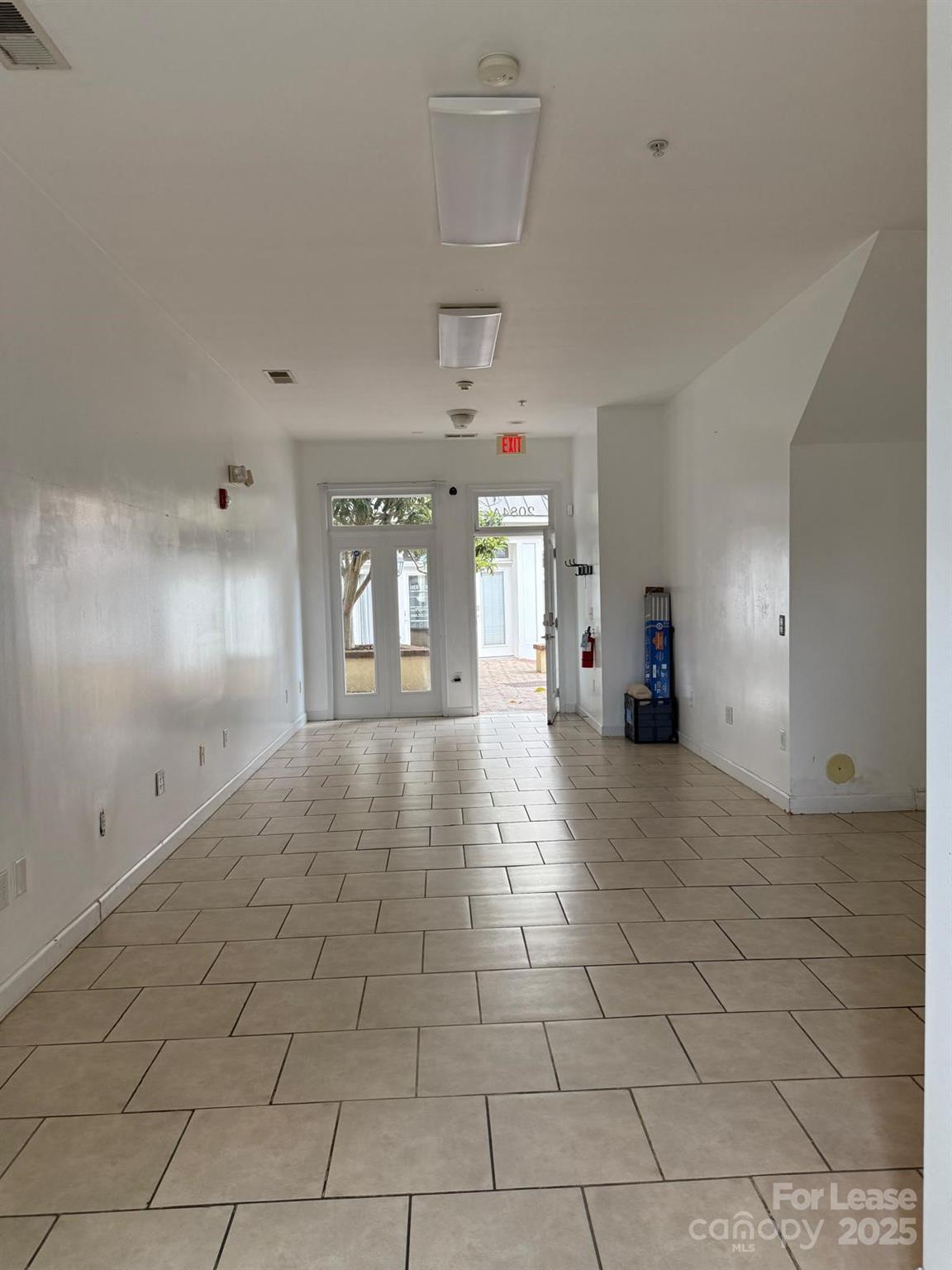 2084 Ayrsley Town Boulevard Unit A Property Photo 2