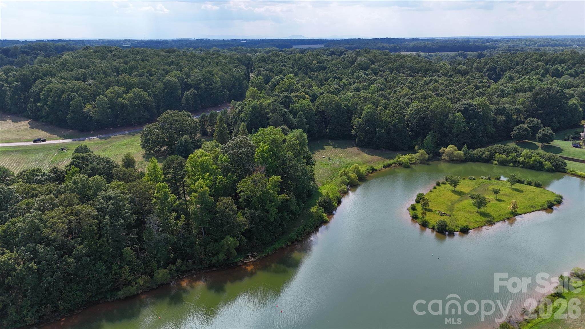 4604 Mirror Lake Drive Property Photo 11