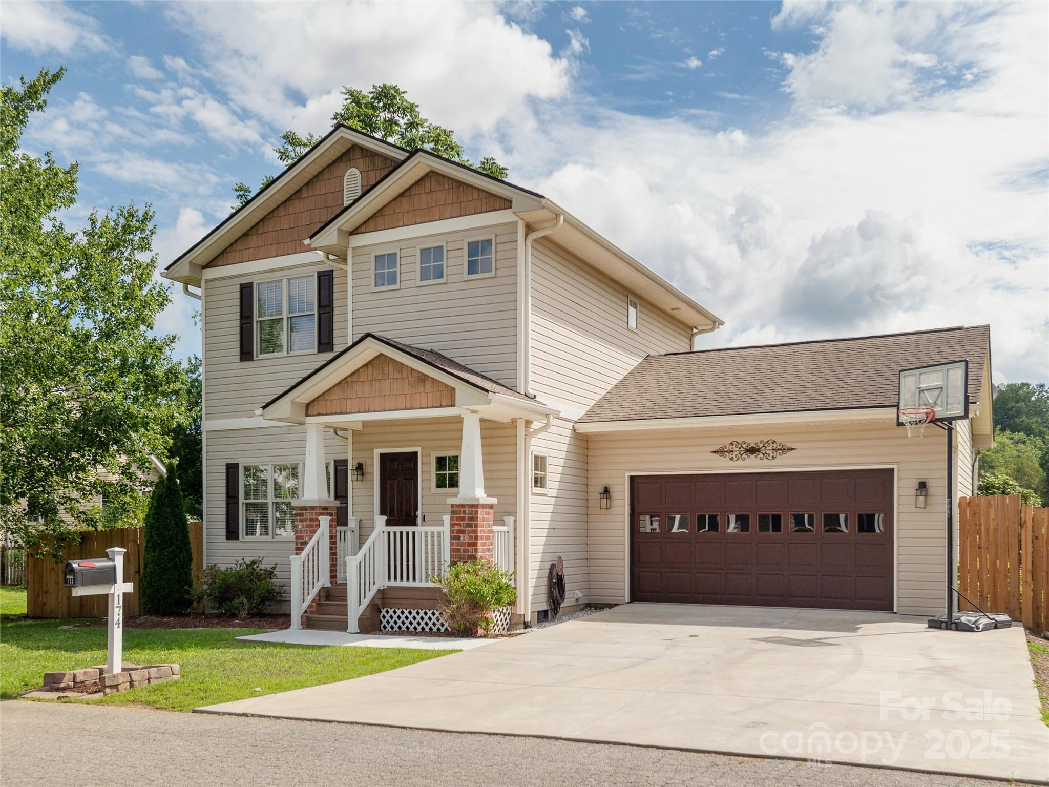 174 Springfield Meadow Drive Property Photo
