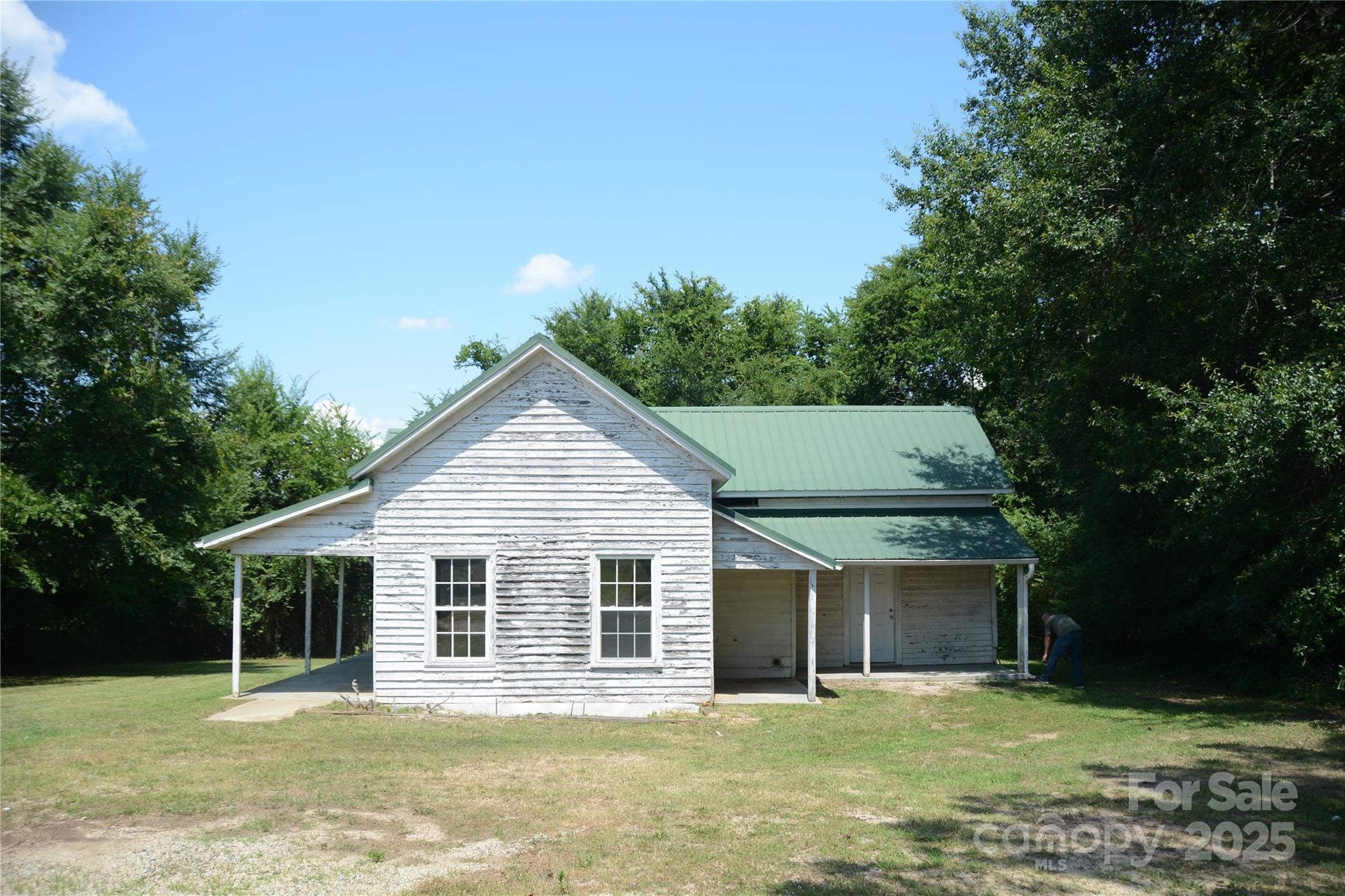 3327 York Street Property Photo 1