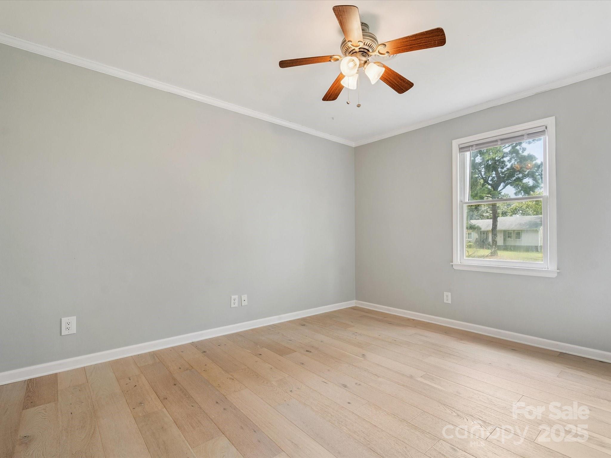 1624 Brook Drive Property Photo 26
