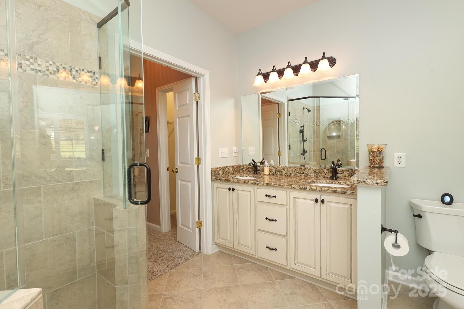 6250 Meadow Glen Lane Property Photo 20