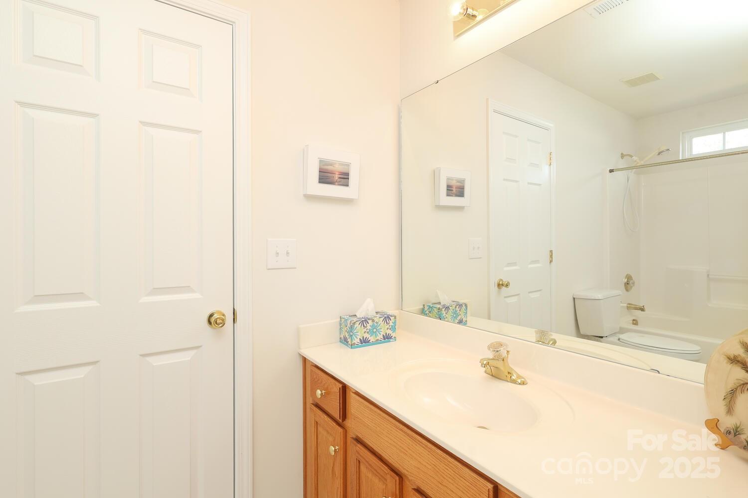 6250 Meadow Glen Lane Property Photo 24