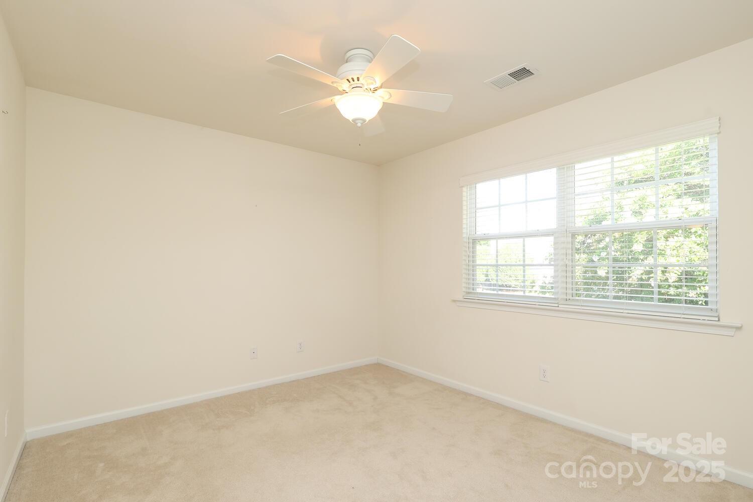 6250 Meadow Glen Lane Property Photo 29