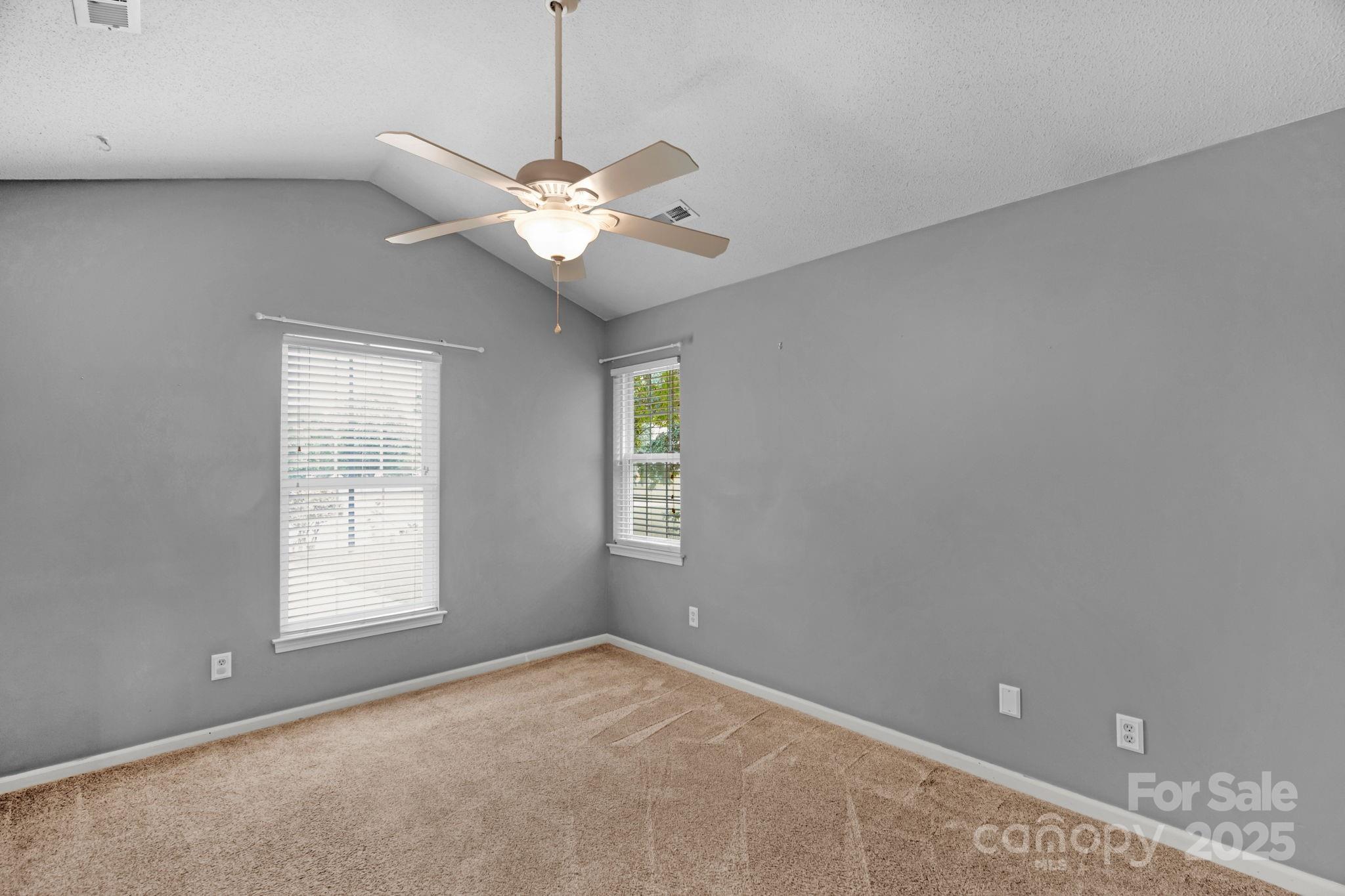 923 Buttermilk Lane Property Photo 23