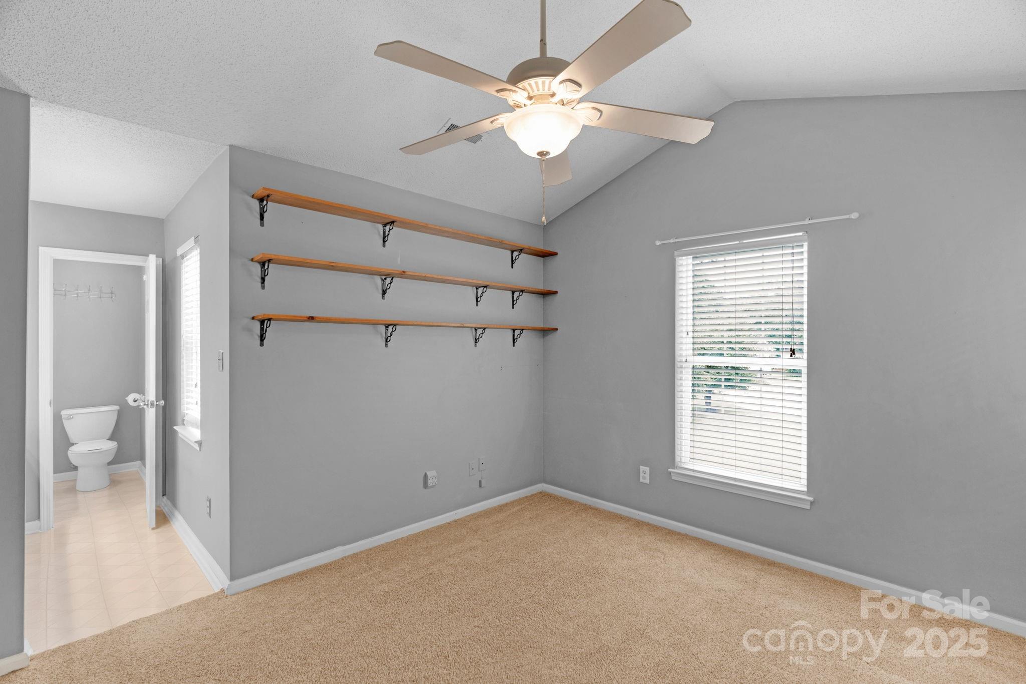 923 Buttermilk Lane Property Photo 24