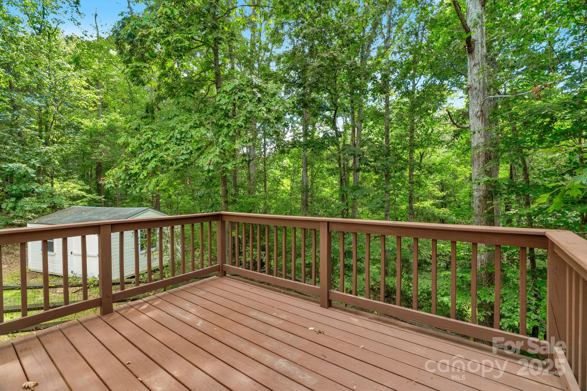 923 Buttermilk Lane Property Photo 37