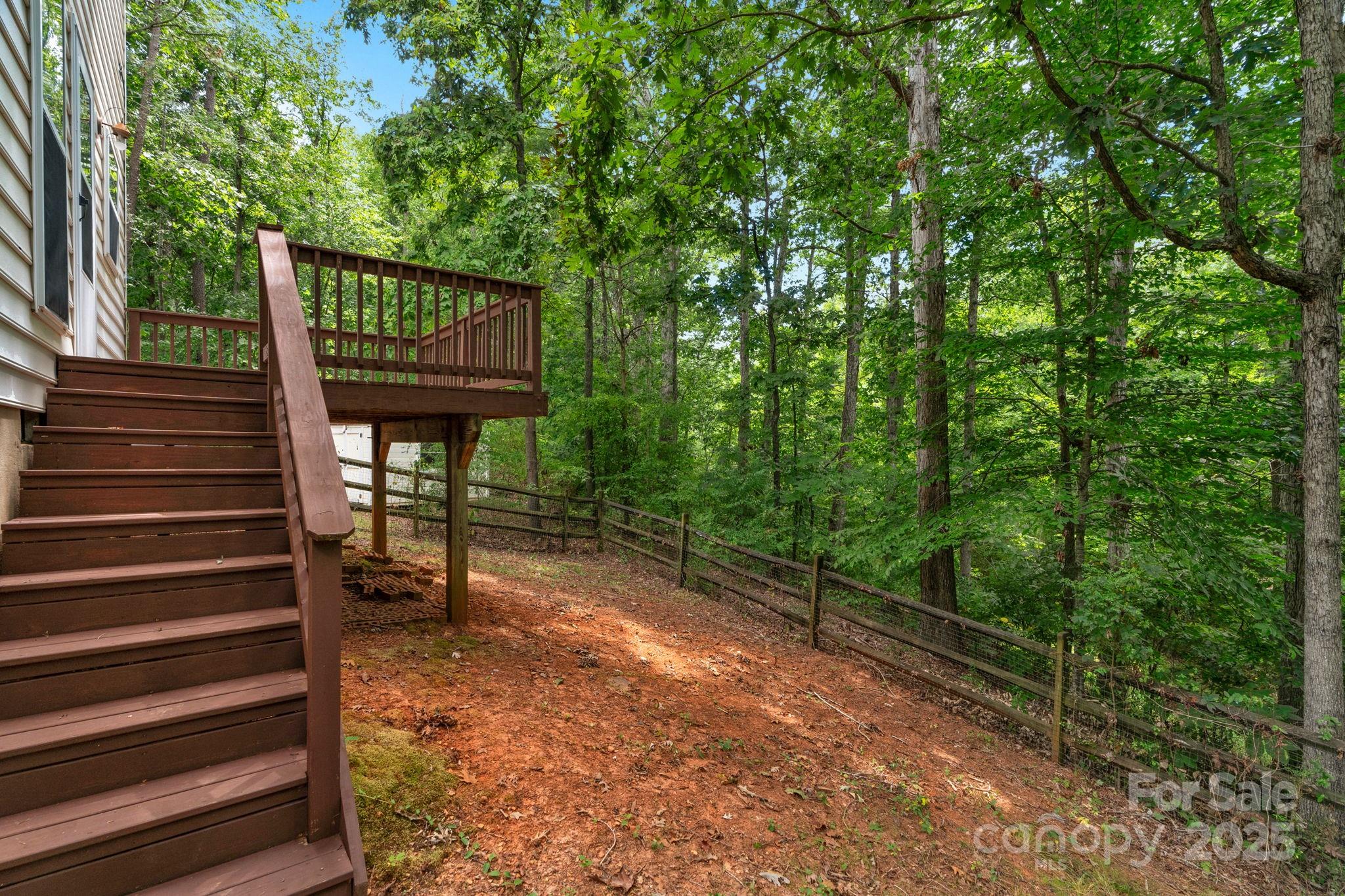 923 Buttermilk Lane Property Photo 41