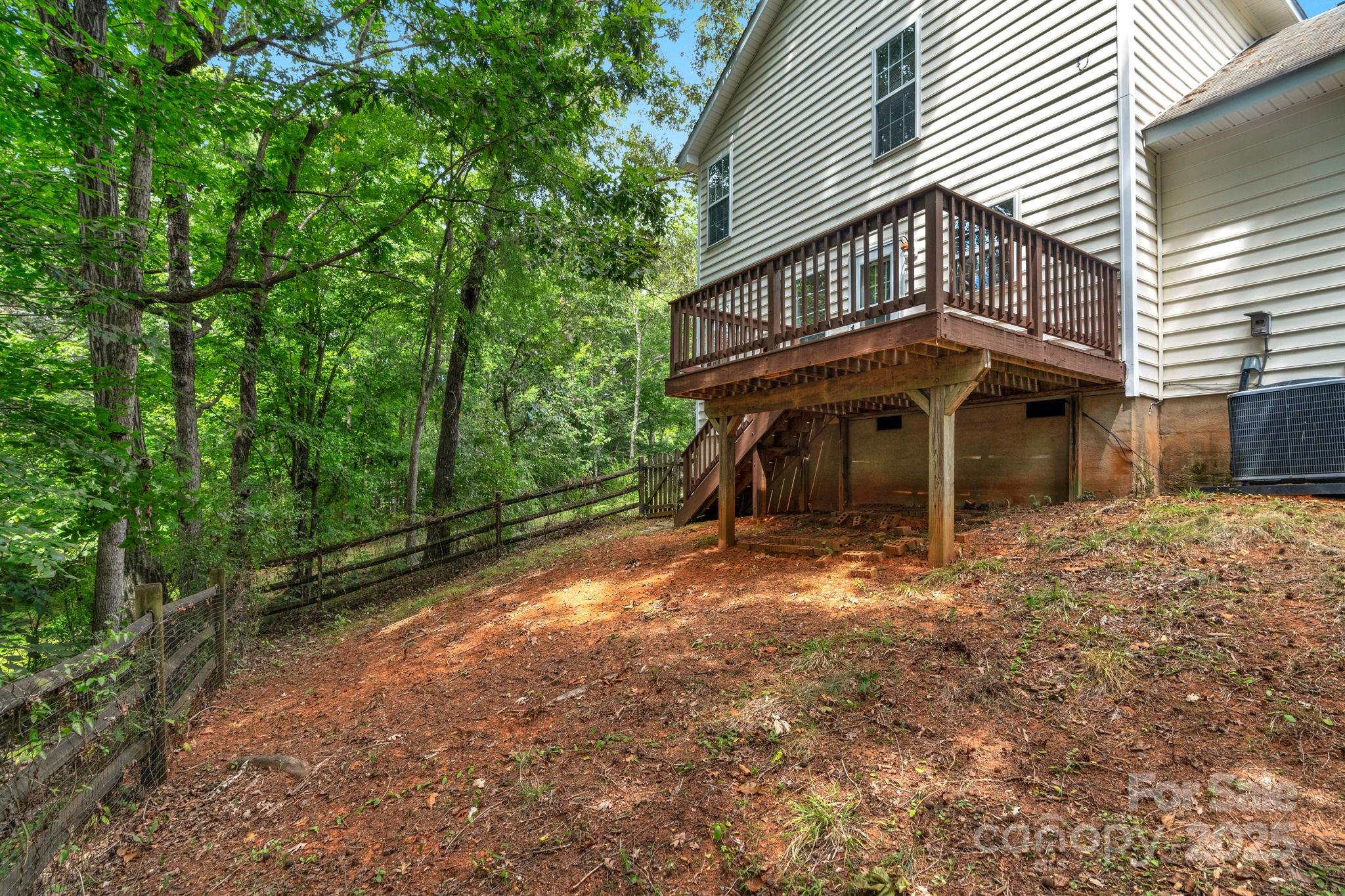 923 Buttermilk Lane Property Photo 43