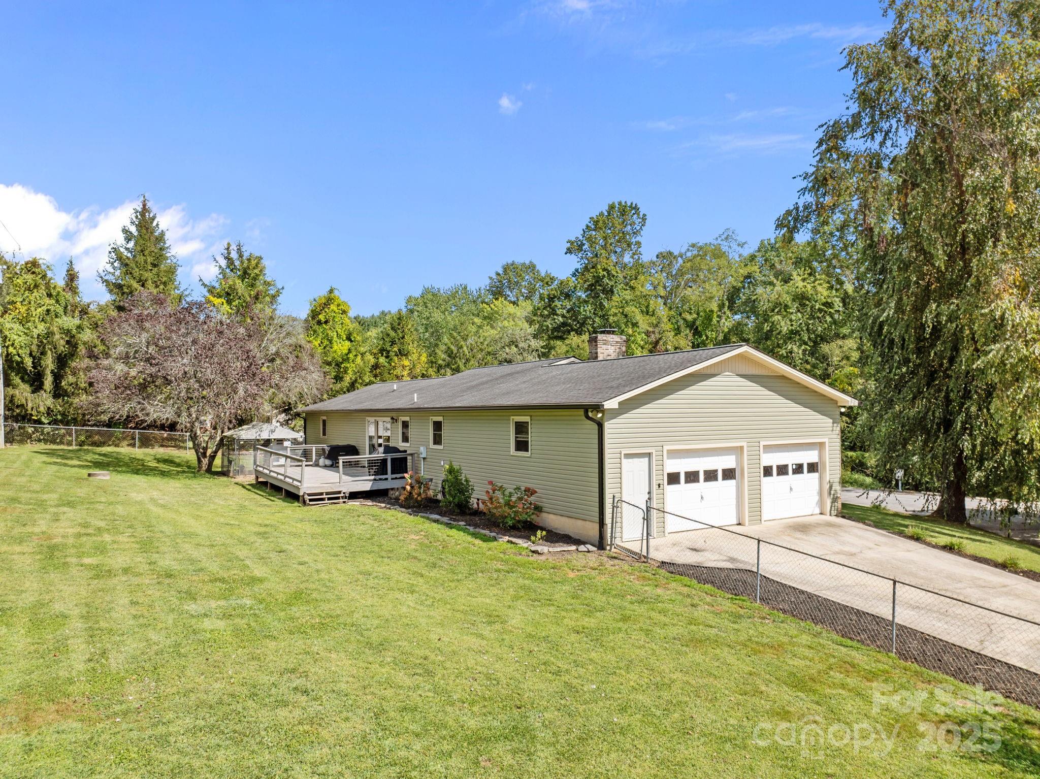 145 Allenwood Circle Property Photo 17