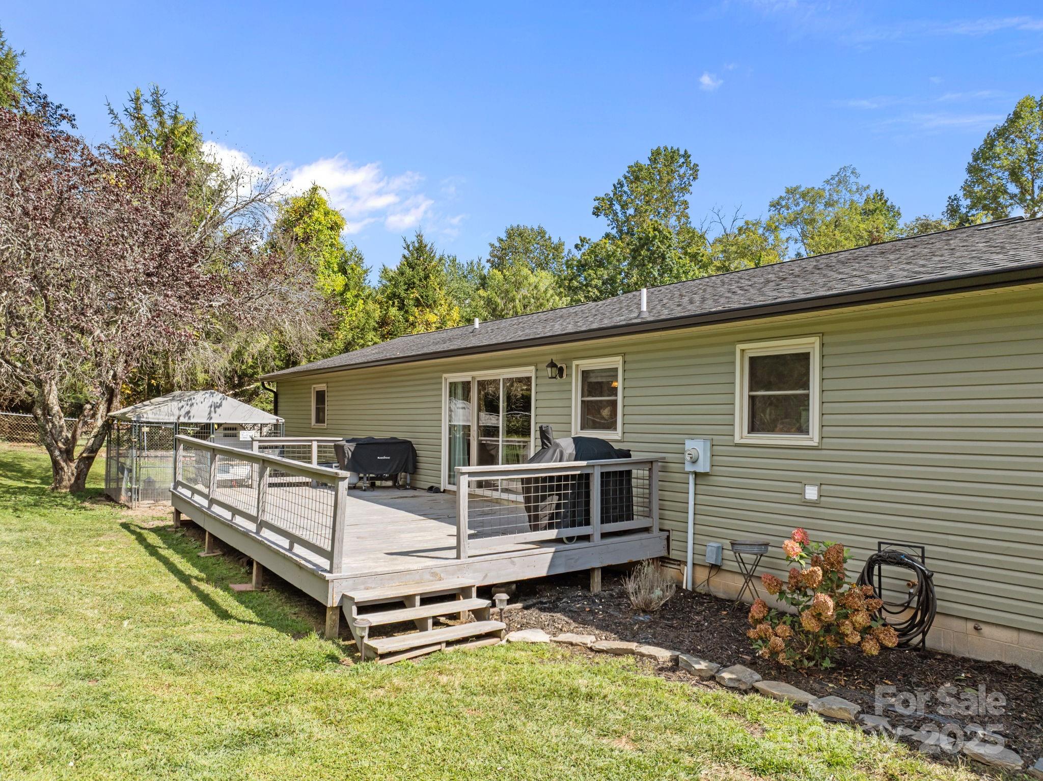 145 Allenwood Circle Property Photo 18