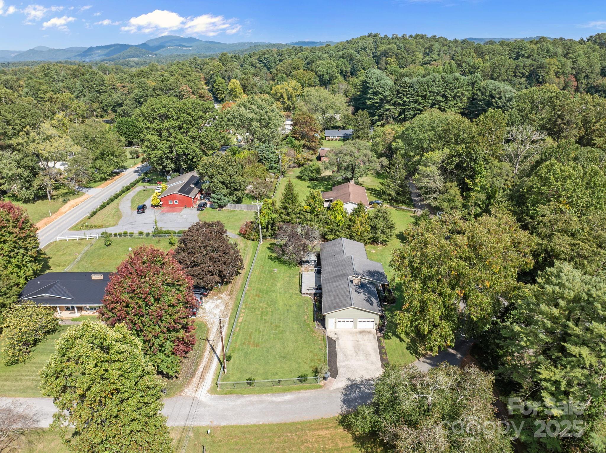 145 Allenwood Circle Property Photo 23