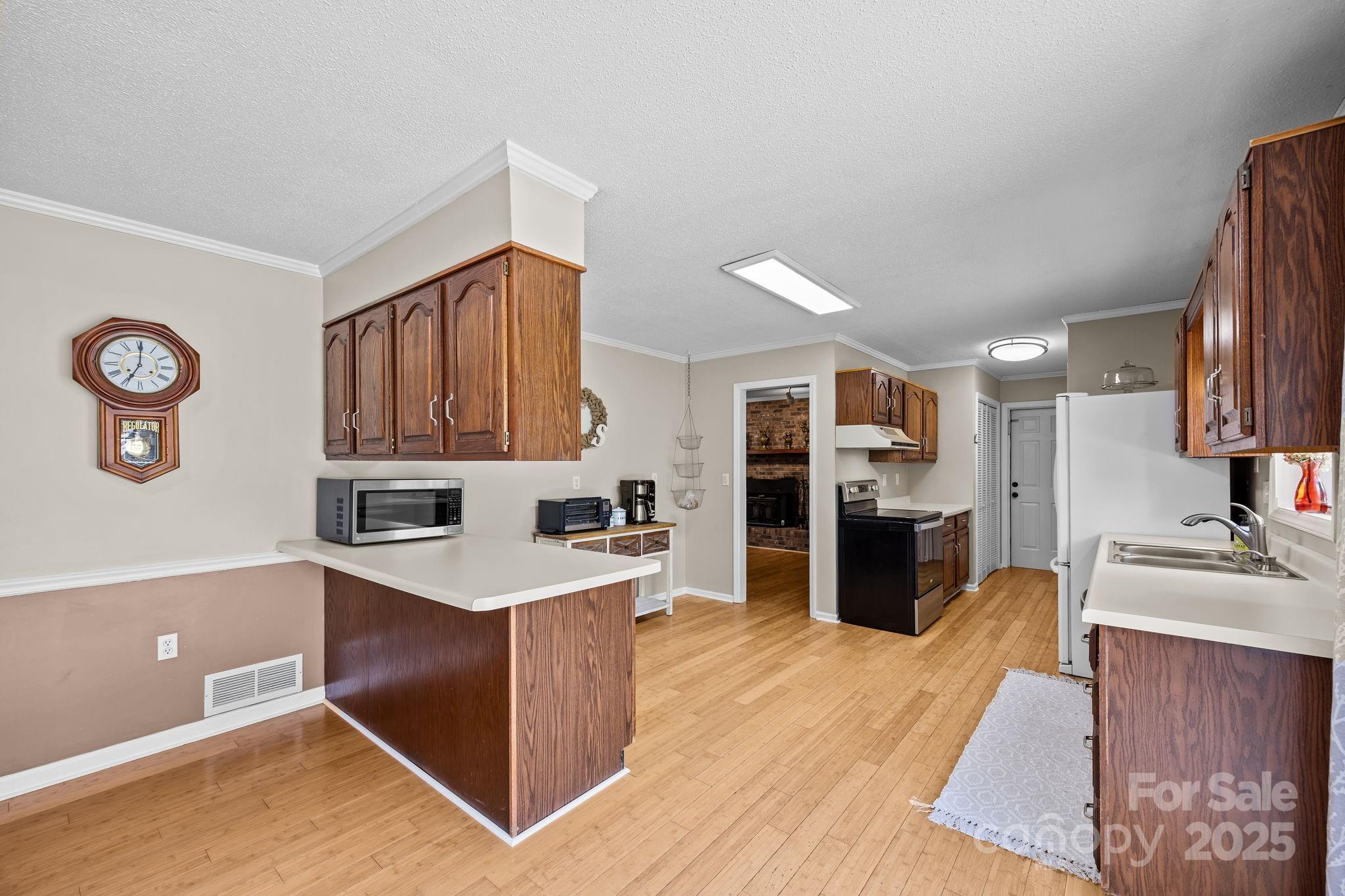 145 Allenwood Circle Property Photo 31