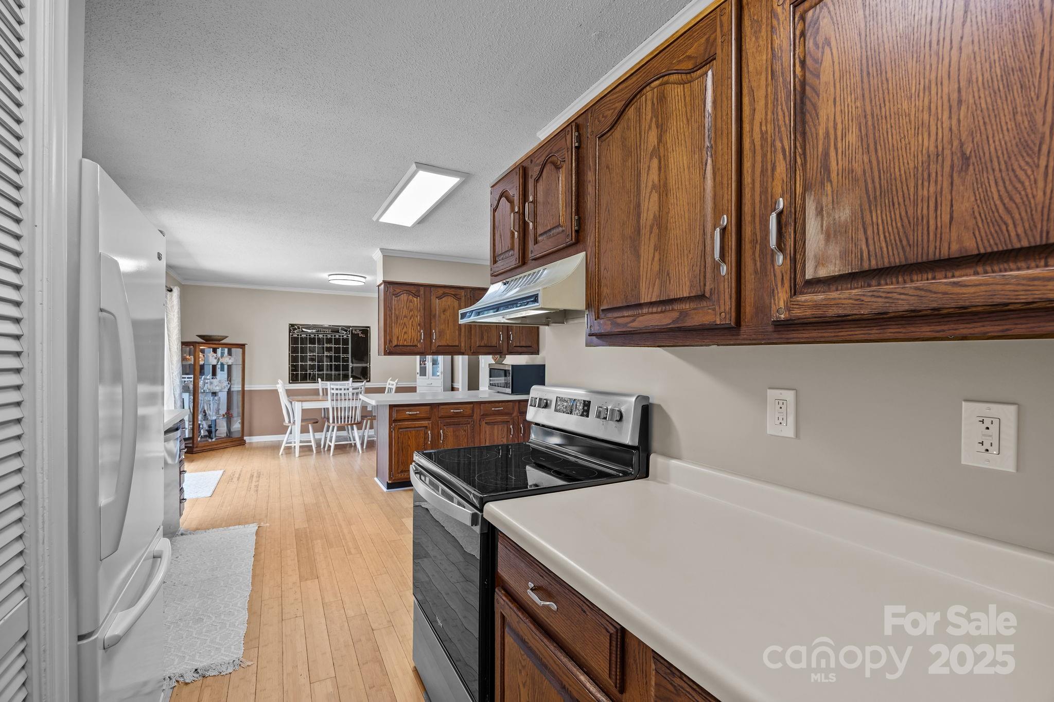 145 Allenwood Circle Property Photo 36