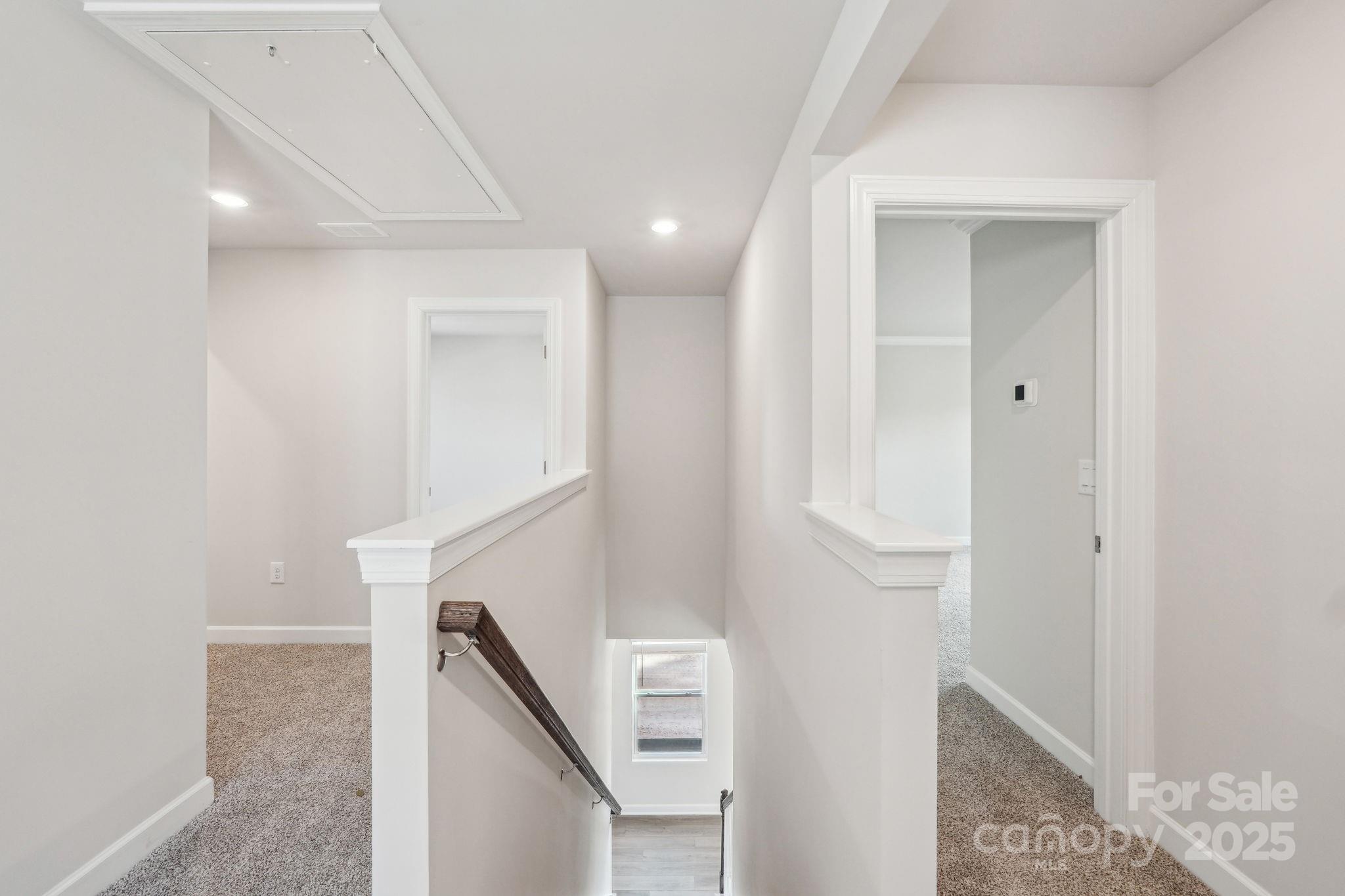 301 Alden Court Property Photo 6