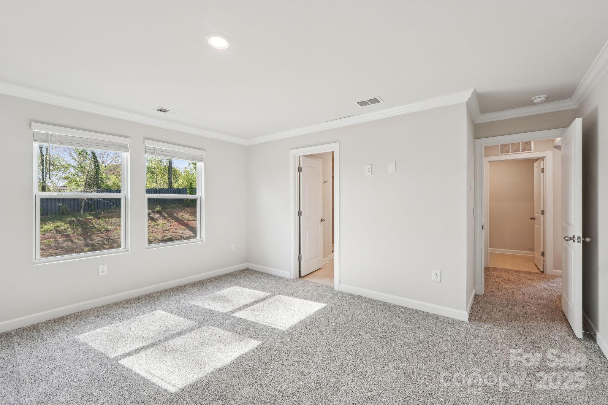 301 Alden Court Property Photo 12