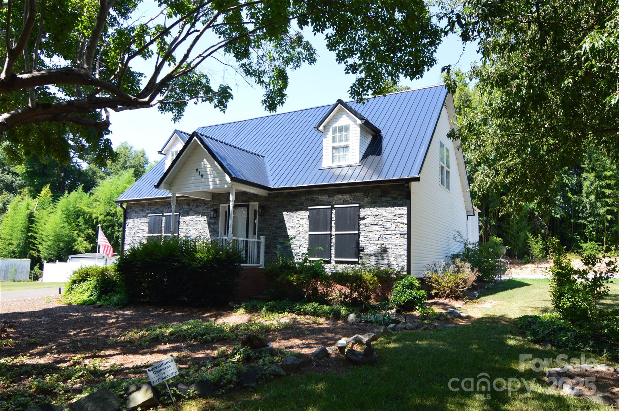 618 Camp Rotary Road Property Photo 1