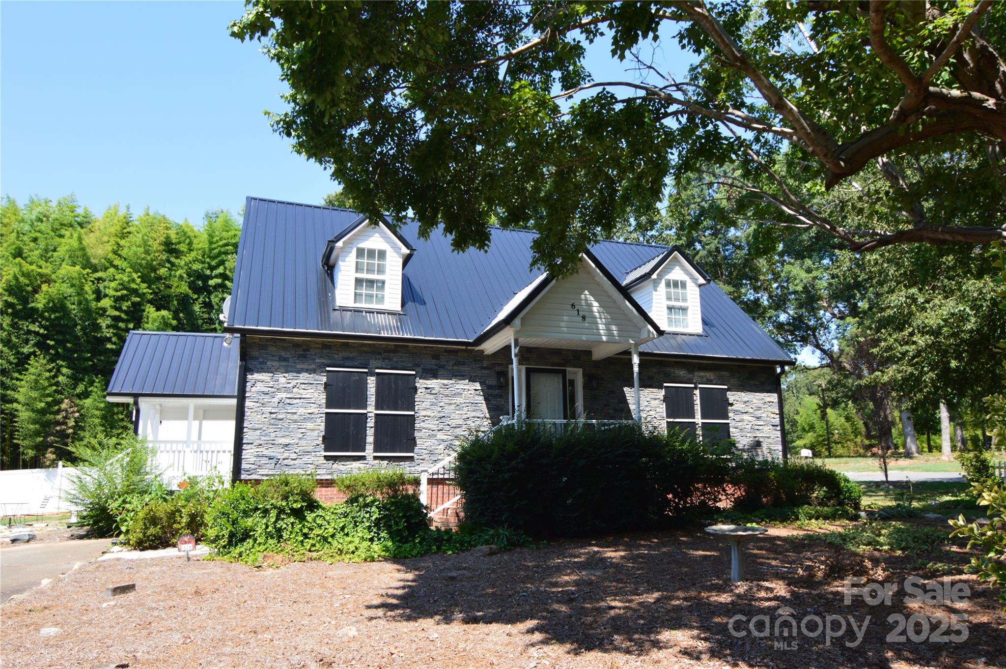 618 Camp Rotary Road Property Photo 2