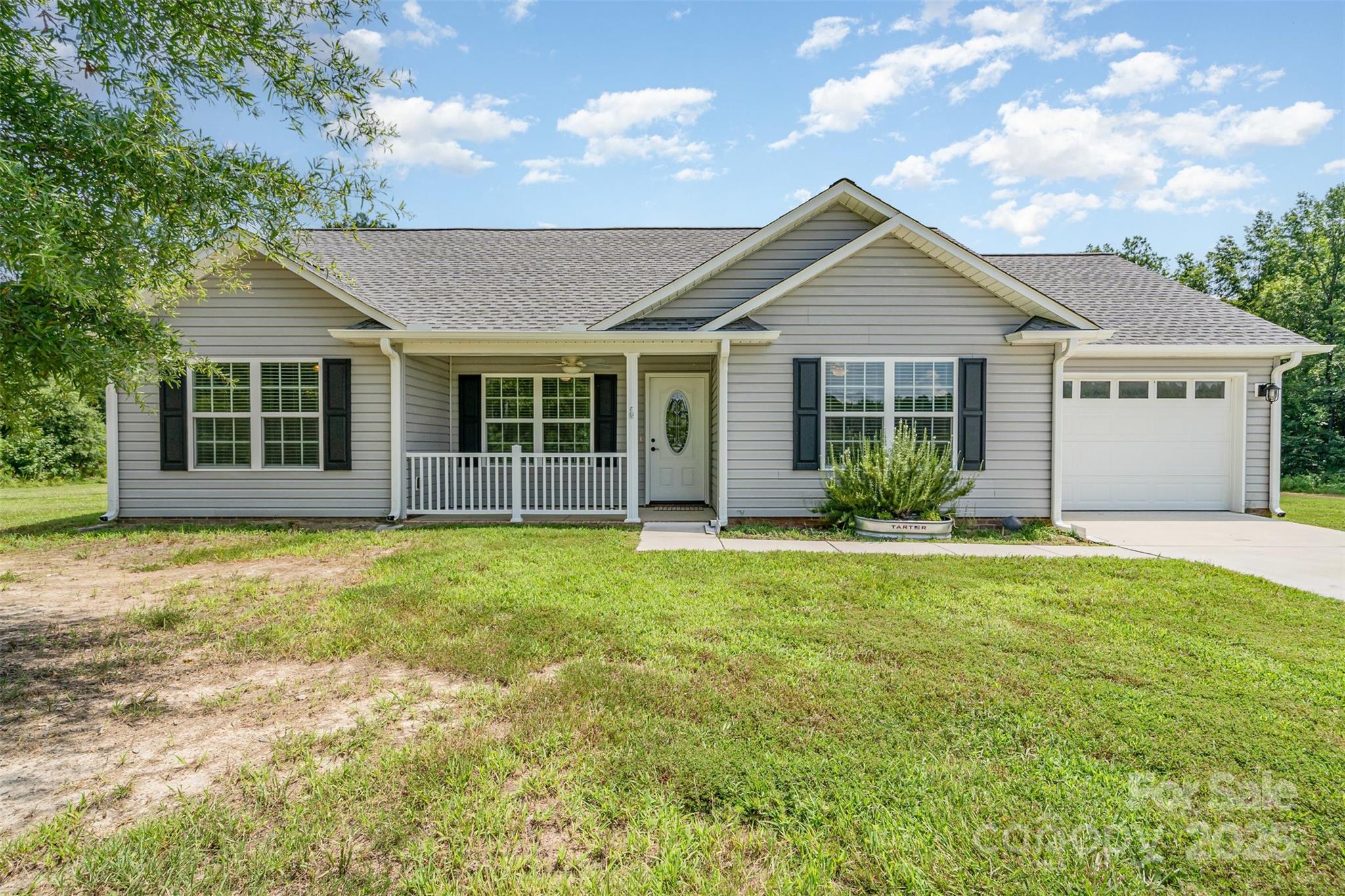 3601 Old Camden Highway Property Photo 3