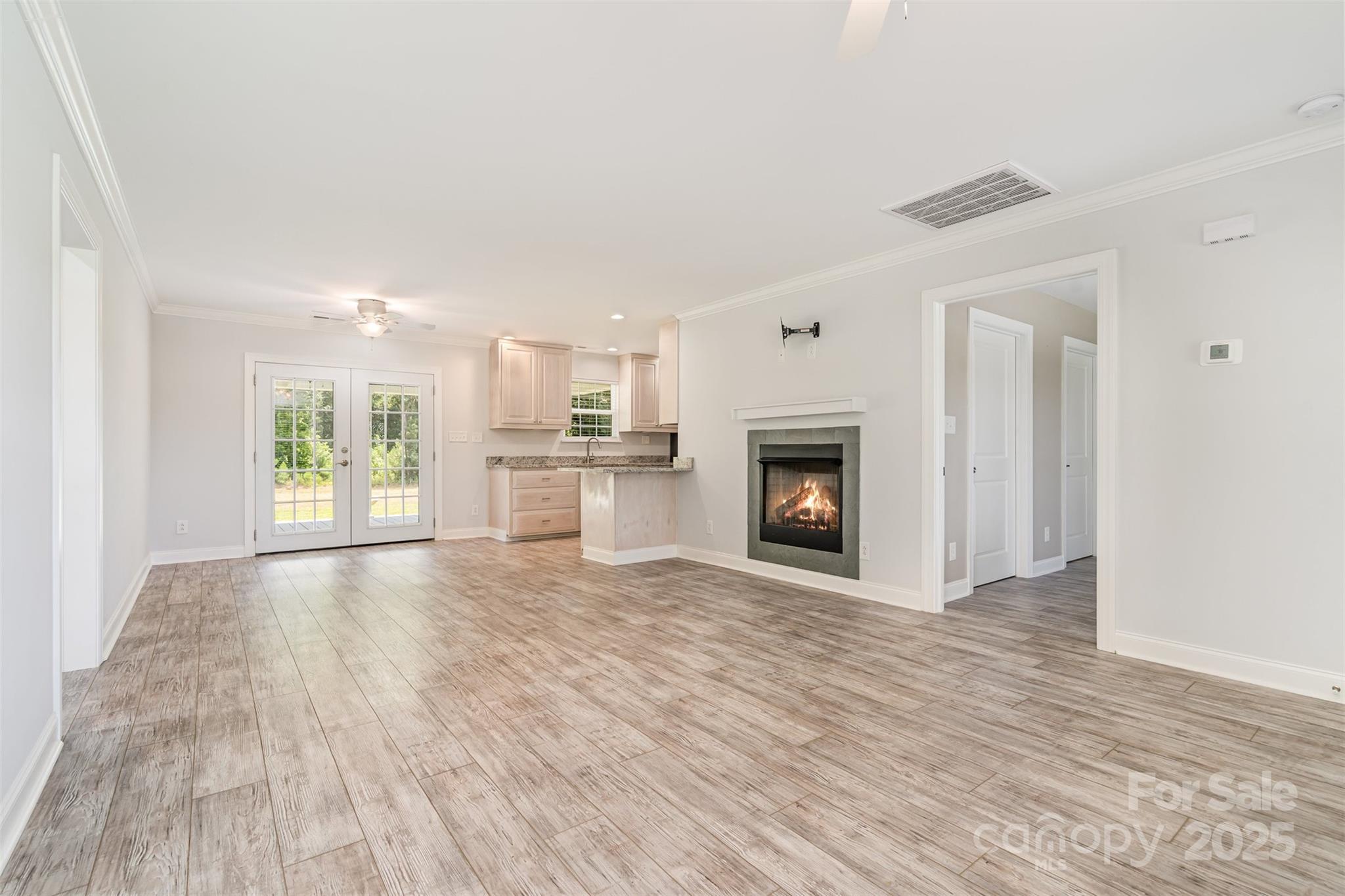 3601 Old Camden Highway Property Photo 6